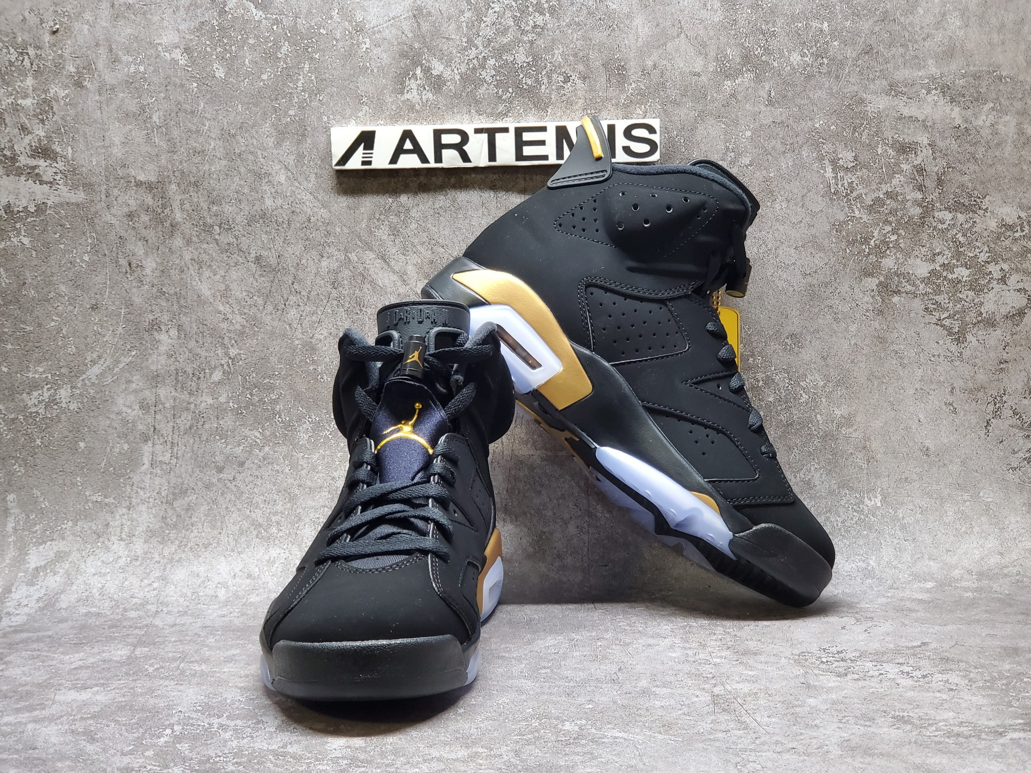 Air Jordan 6 Retro SE