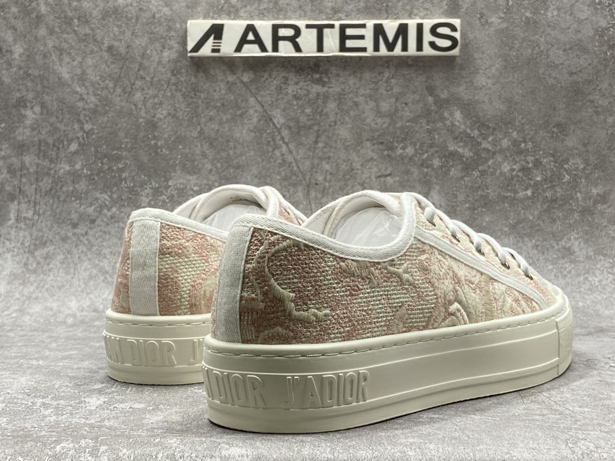 Dior Walk N Dior Patch Embroidery Pink