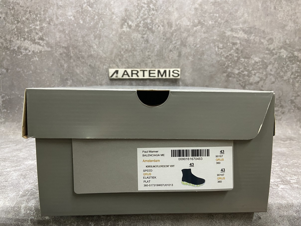 Balenciga Speed Black White Green sneaker