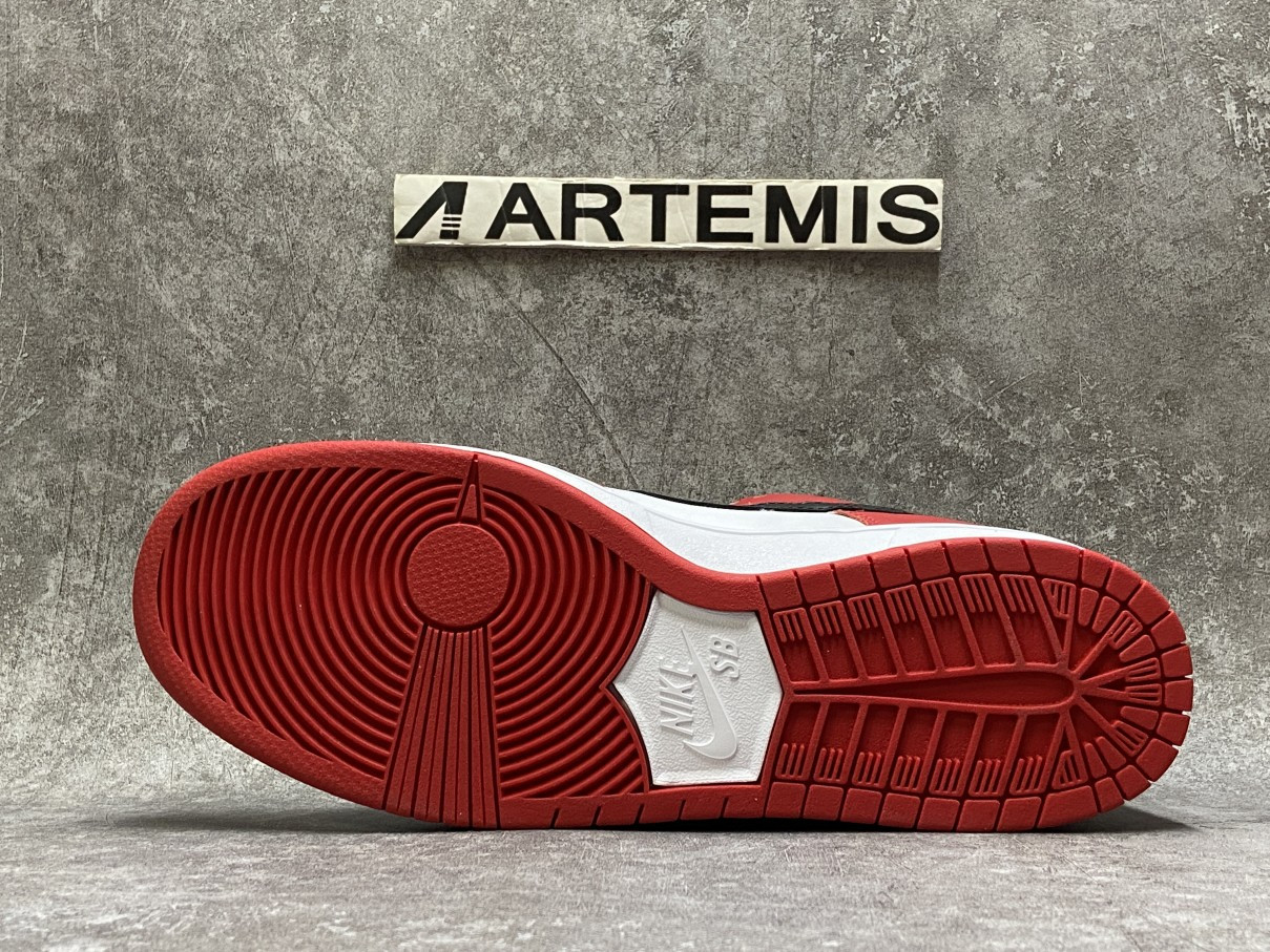 Nike SB Dunk Low J-Pack Chicago