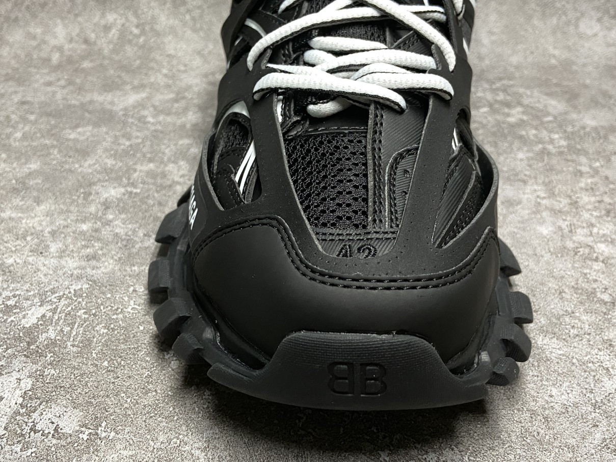 Balenciga Track Black White With Led Light