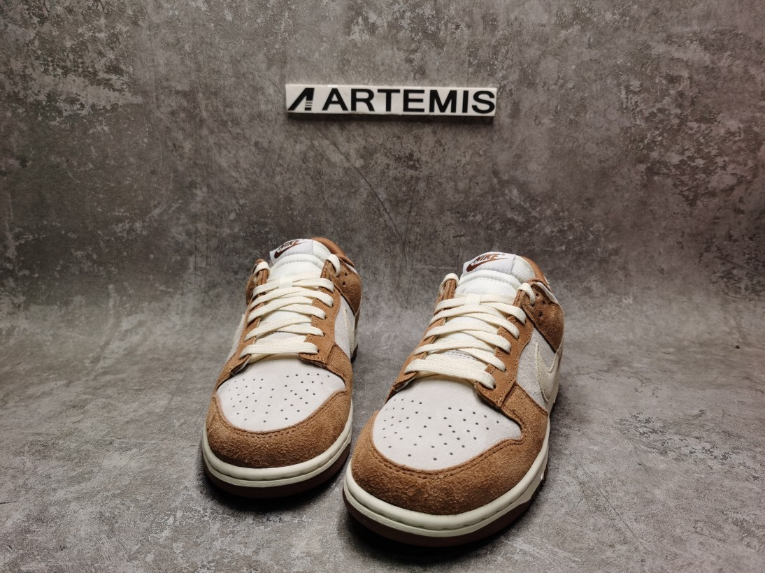 Nike Dunk Low Medium Curry