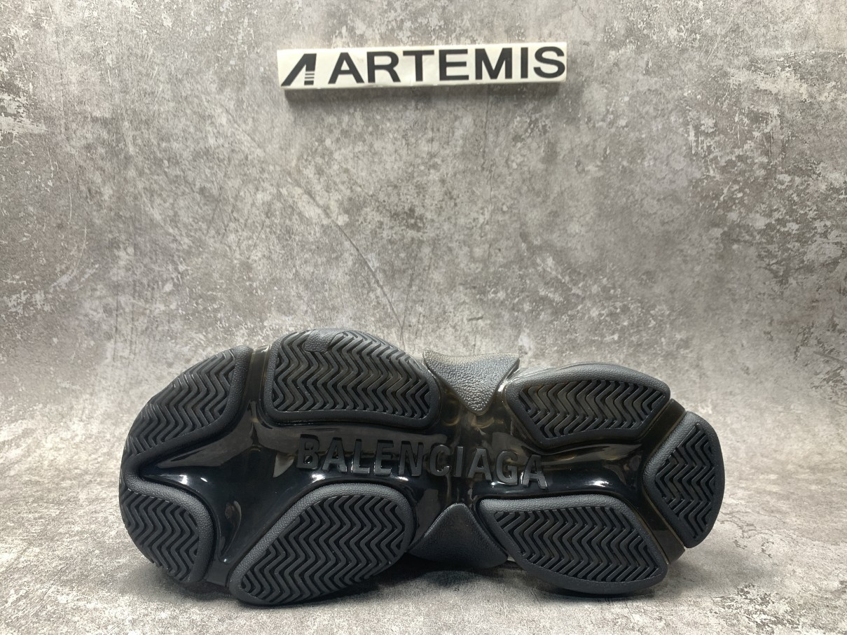 Balenciga Triple S Clear Sole Black Ivory