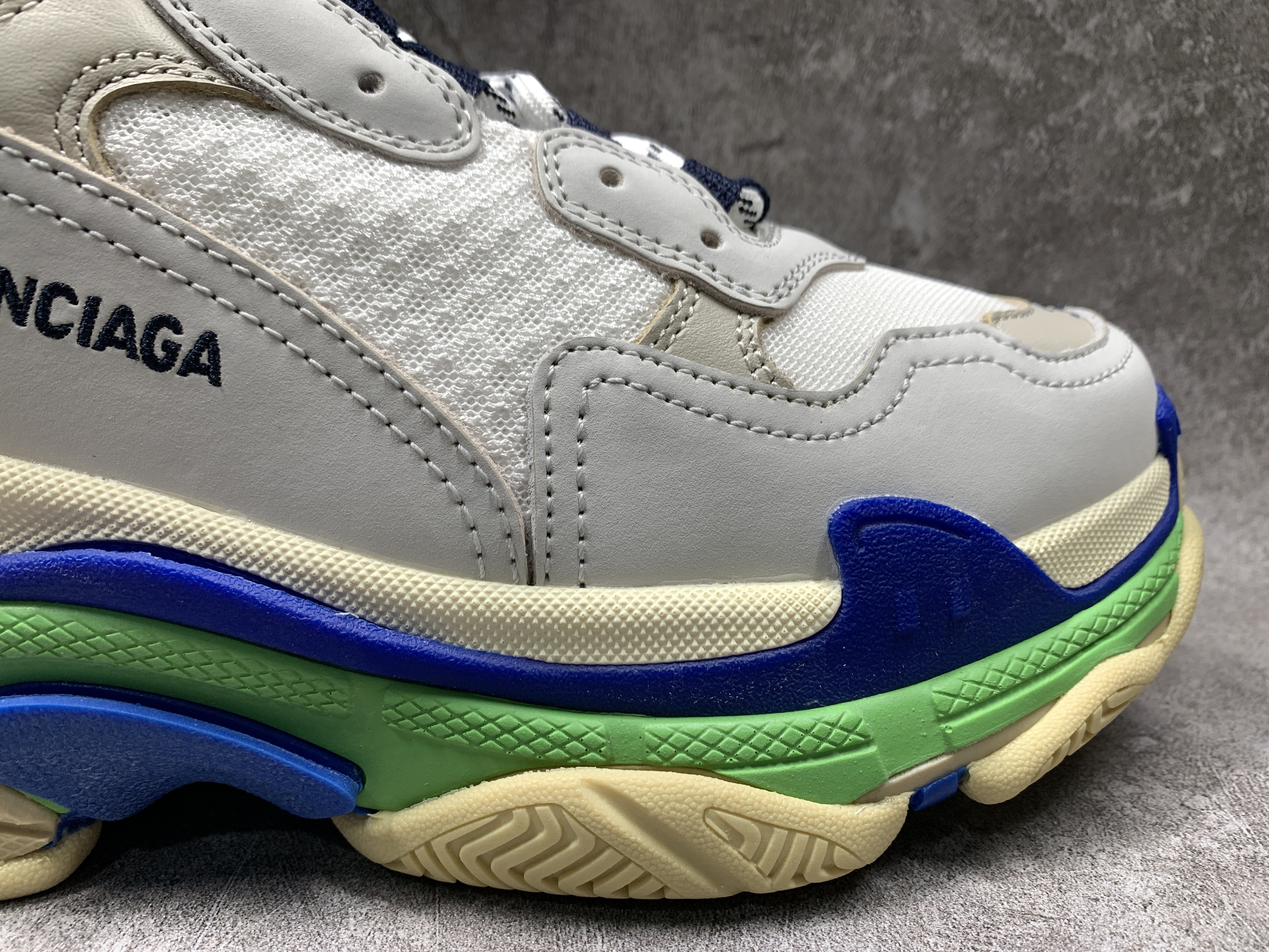 Balenciga Triple S Blue Green