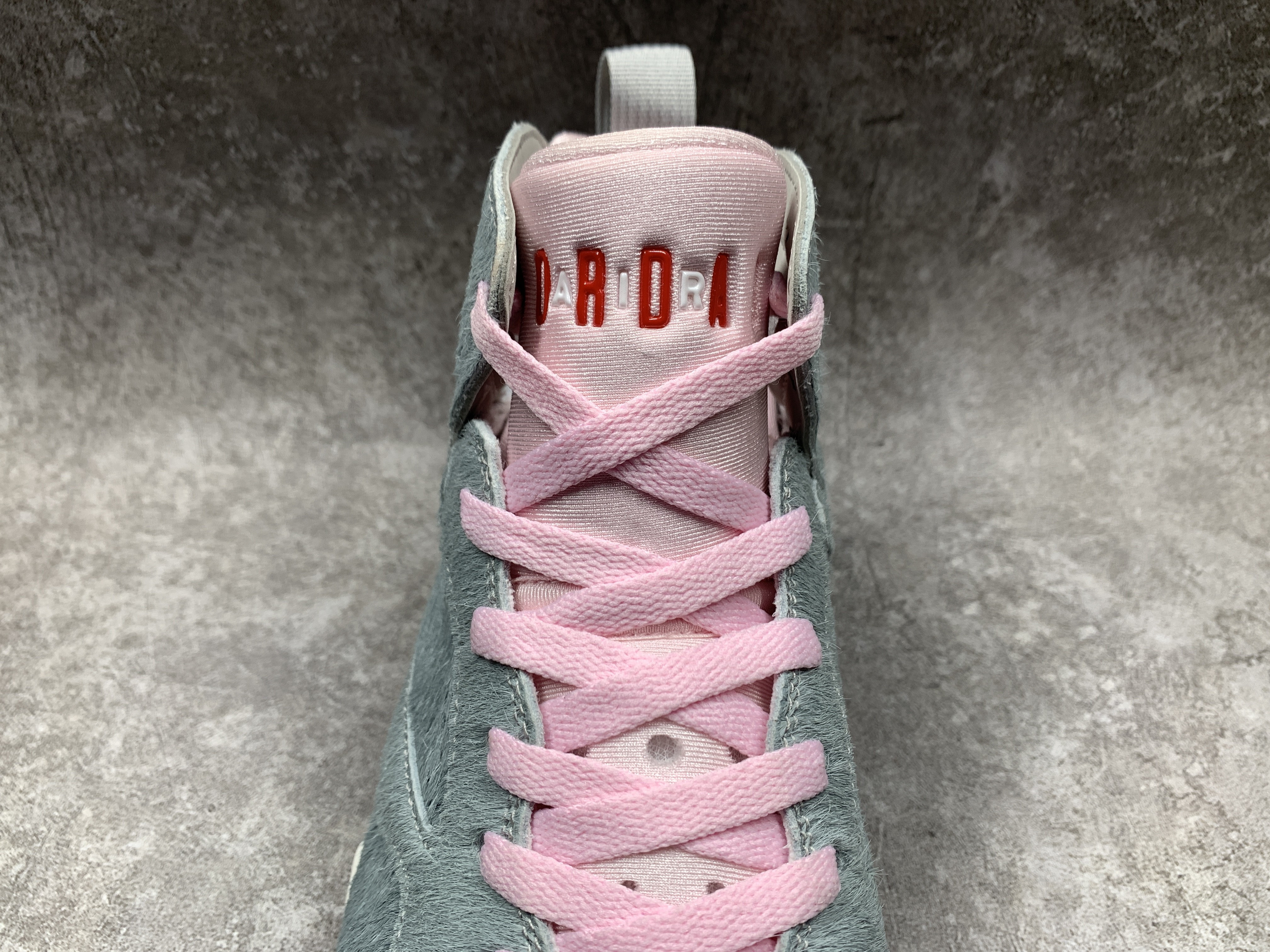 Air Jordan 7 Retro Neutral Grey