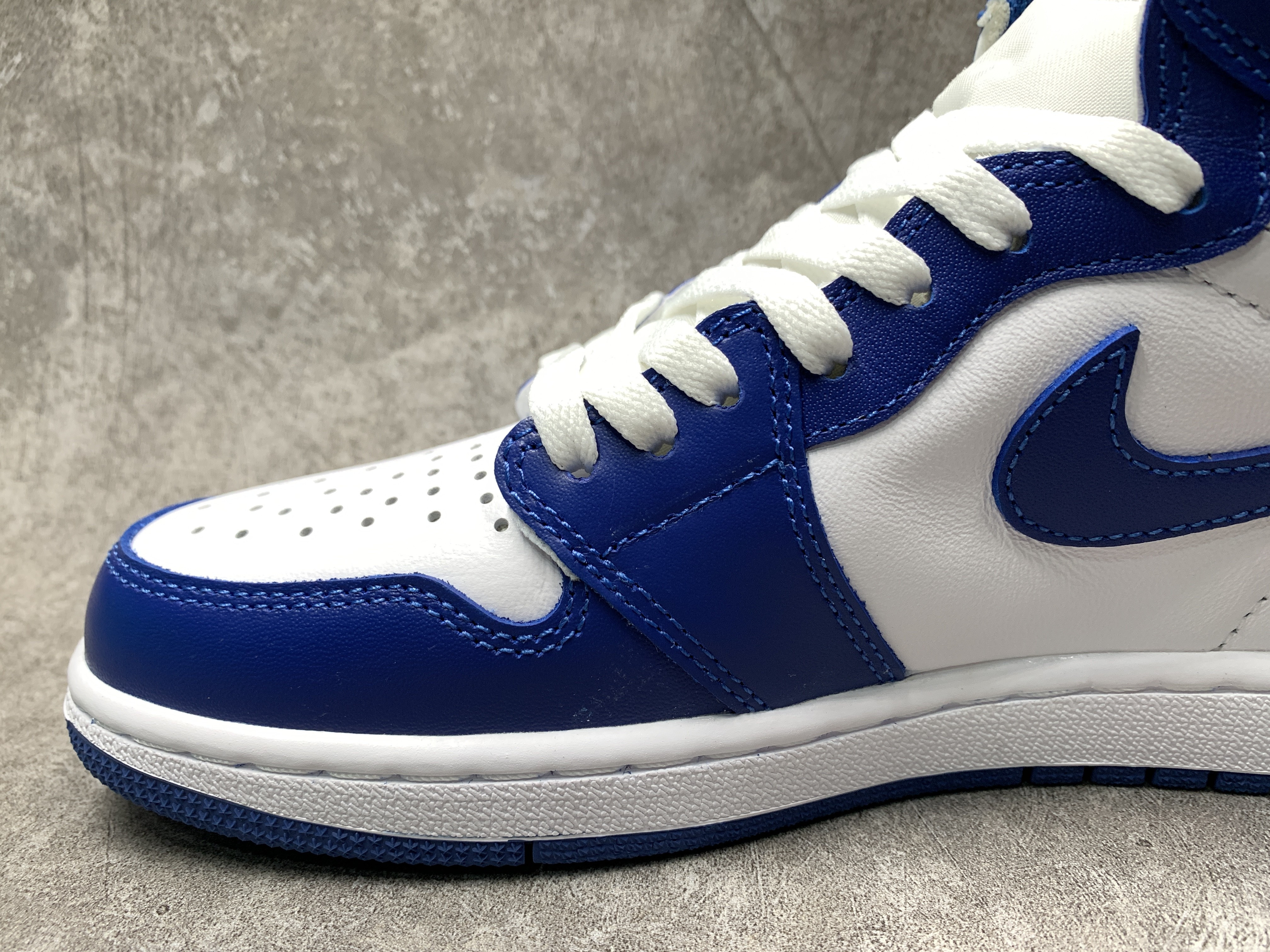 Air Jordan 1 Retro High OG