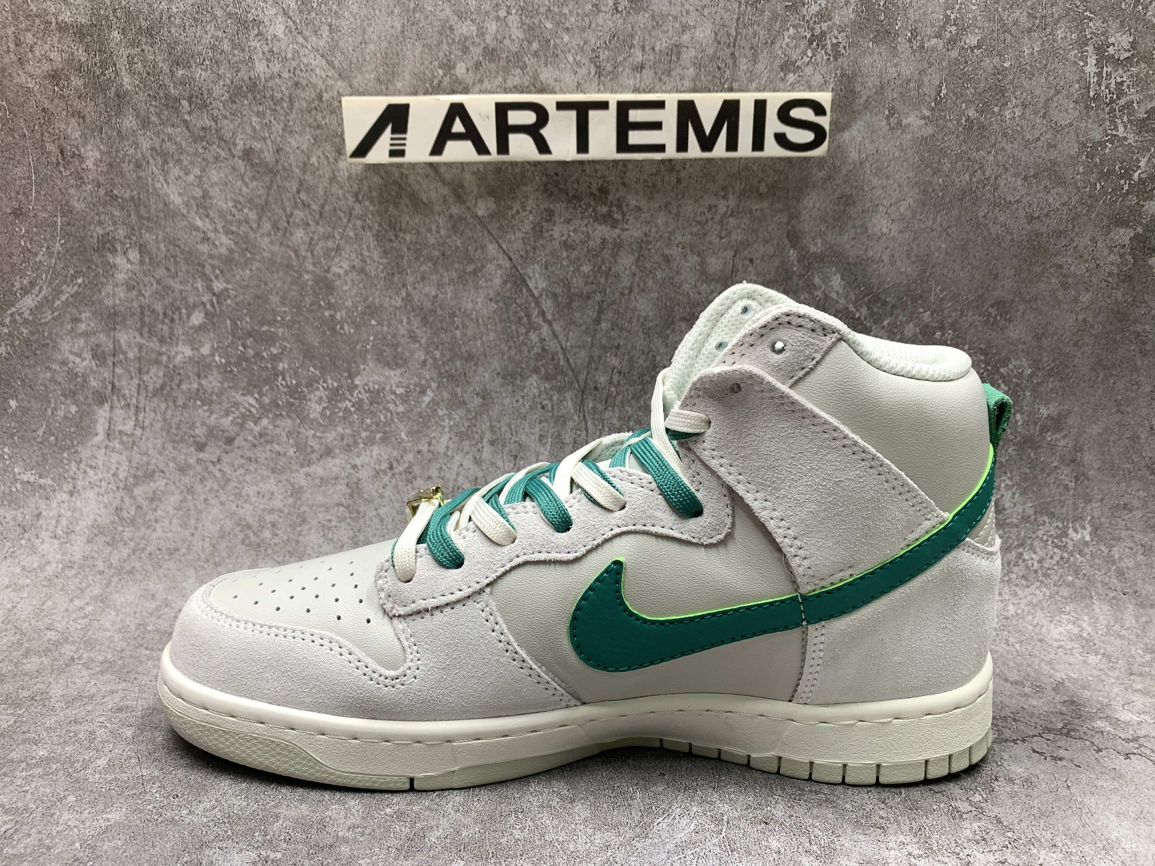 Nike Dunk High First Use Sail