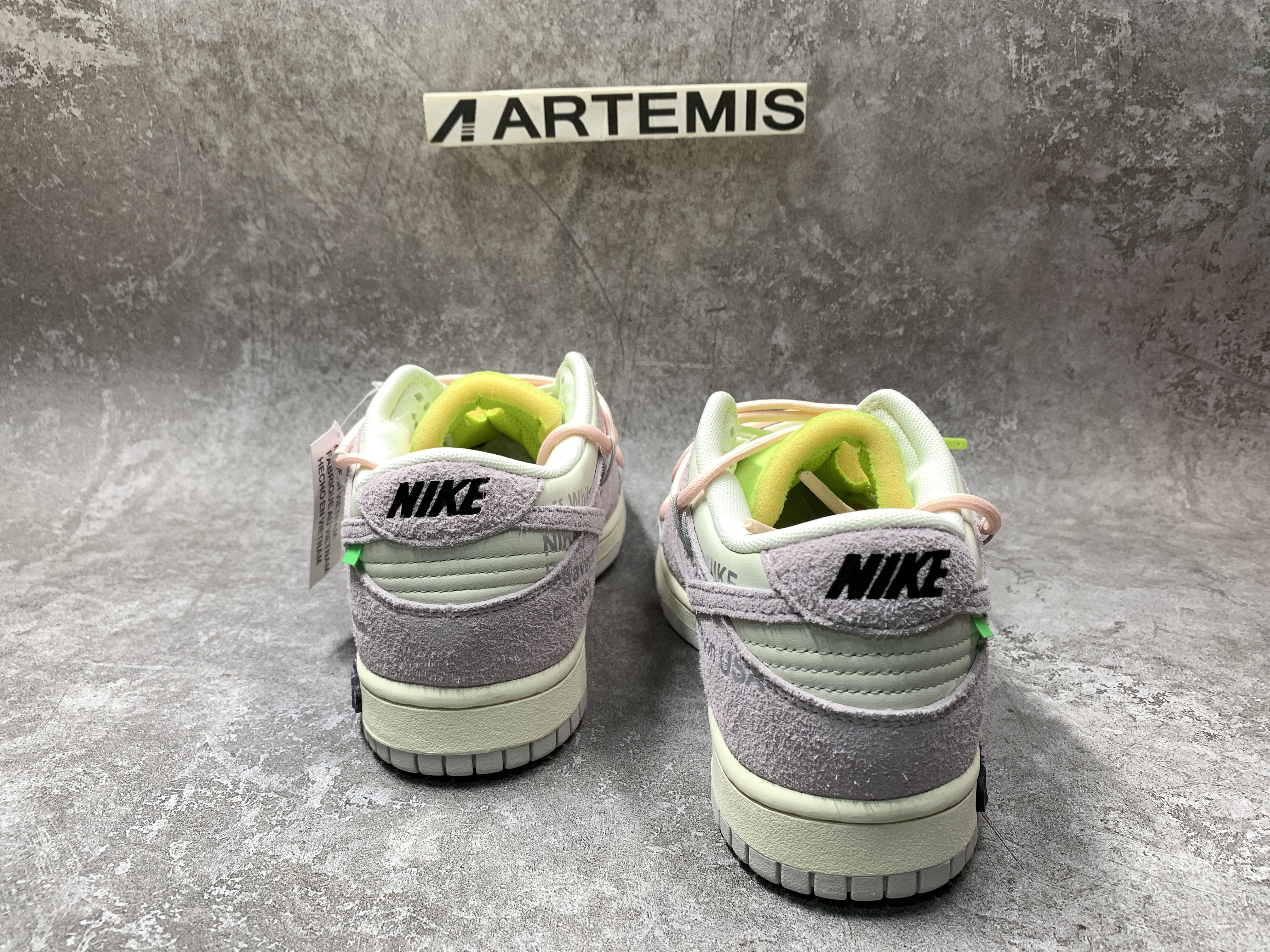 Off-White x Dunk Low