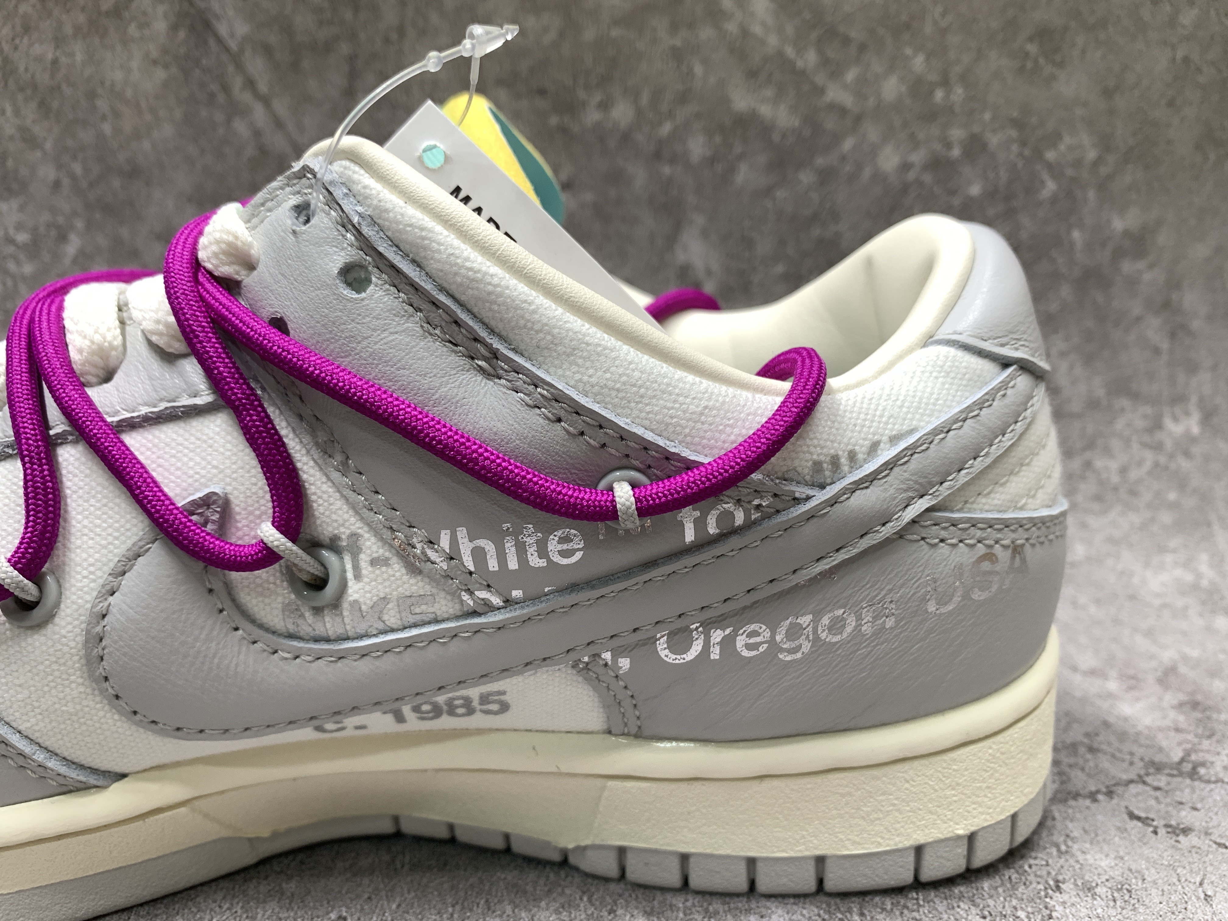 Off-White x Dunk Low