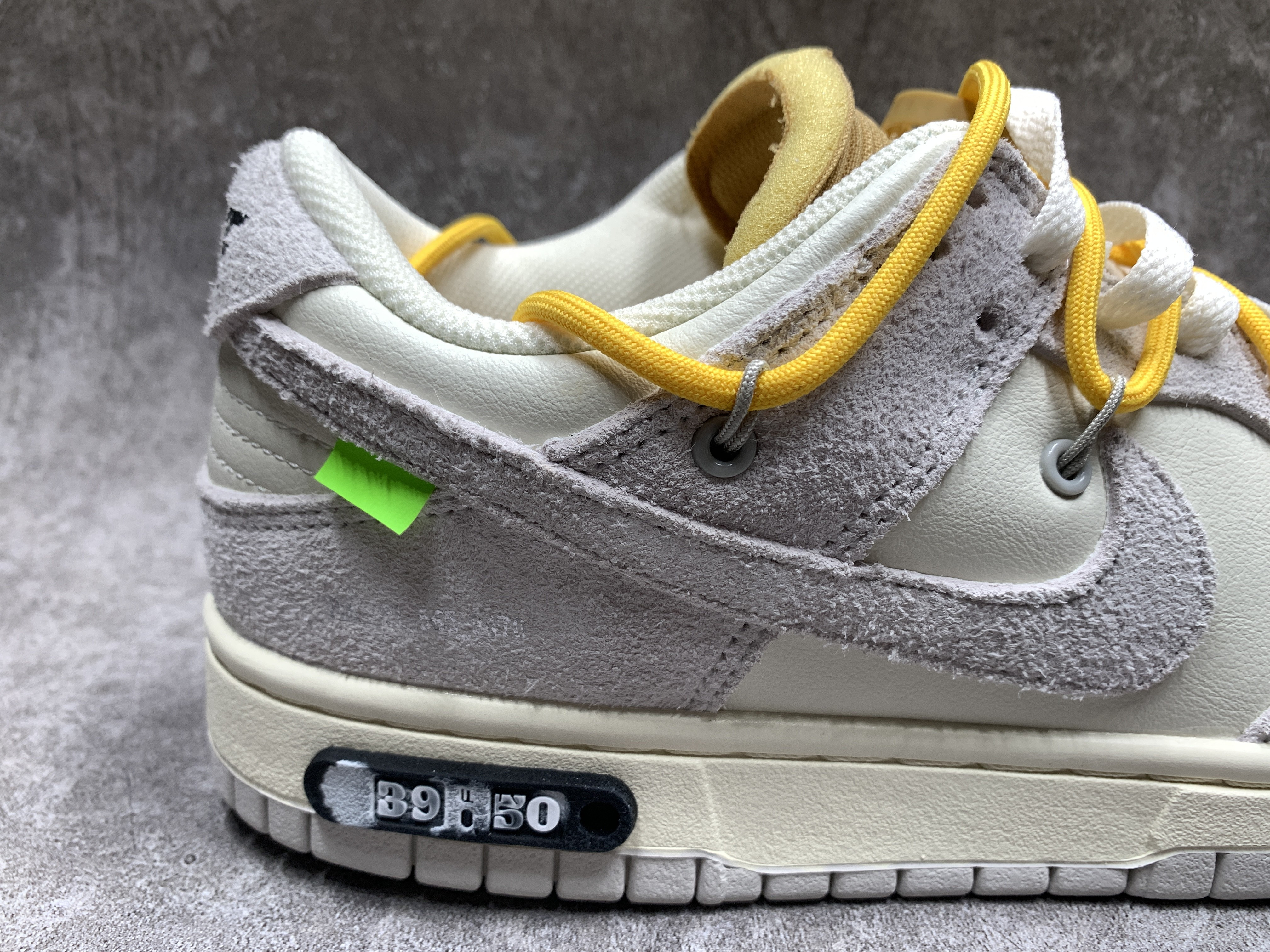 Off-White x Dunk Low Lot 39 of 50