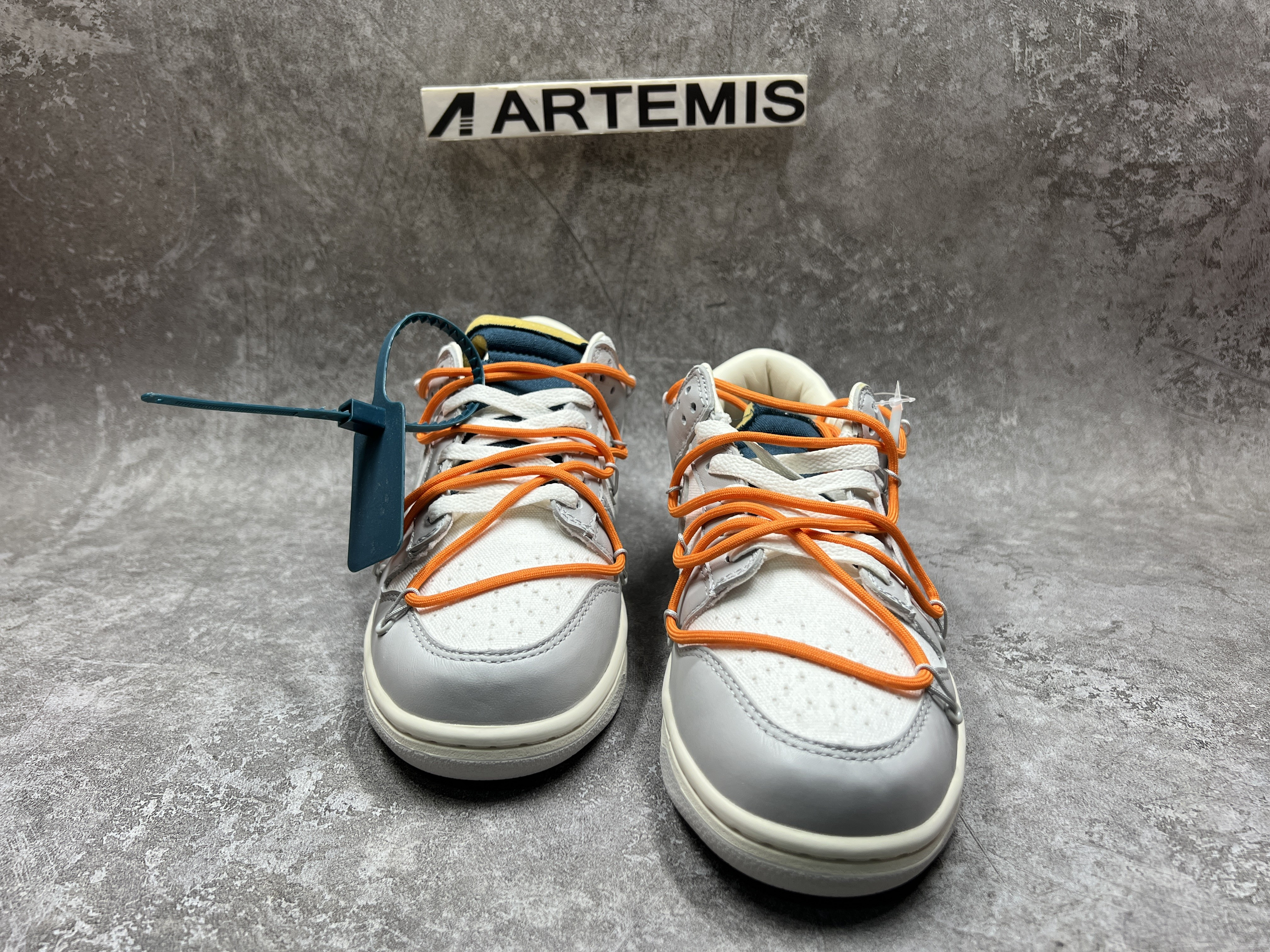 Nike Dunk Low Off-White Lot 44