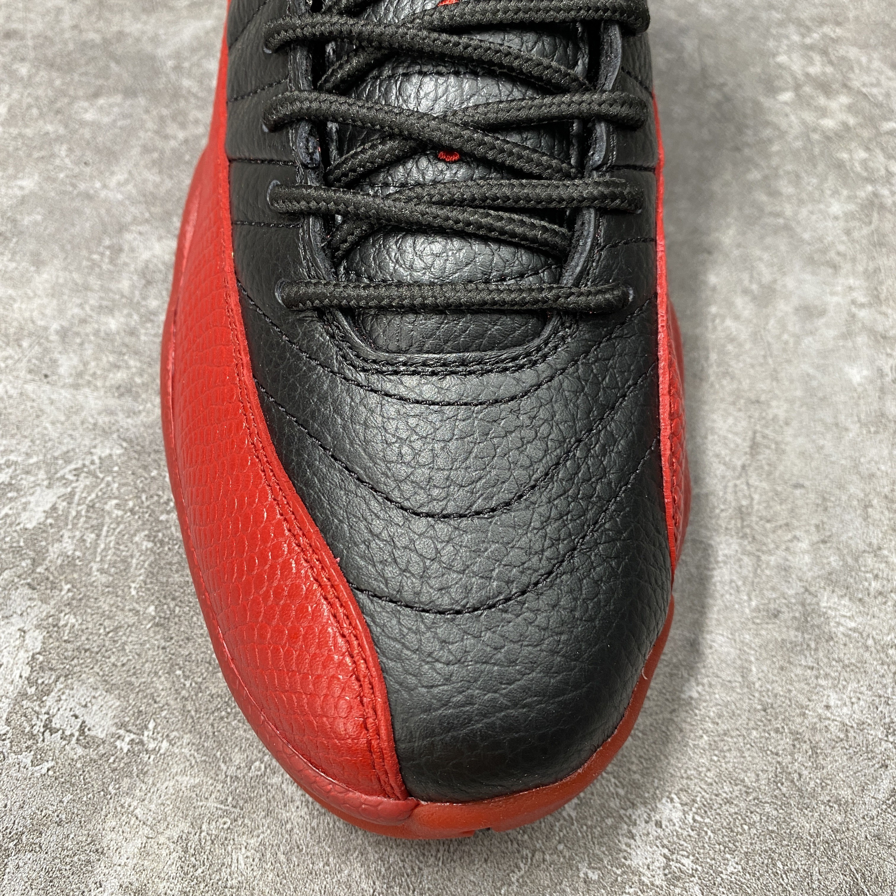 Air Jordan 12 Retro Flu Game