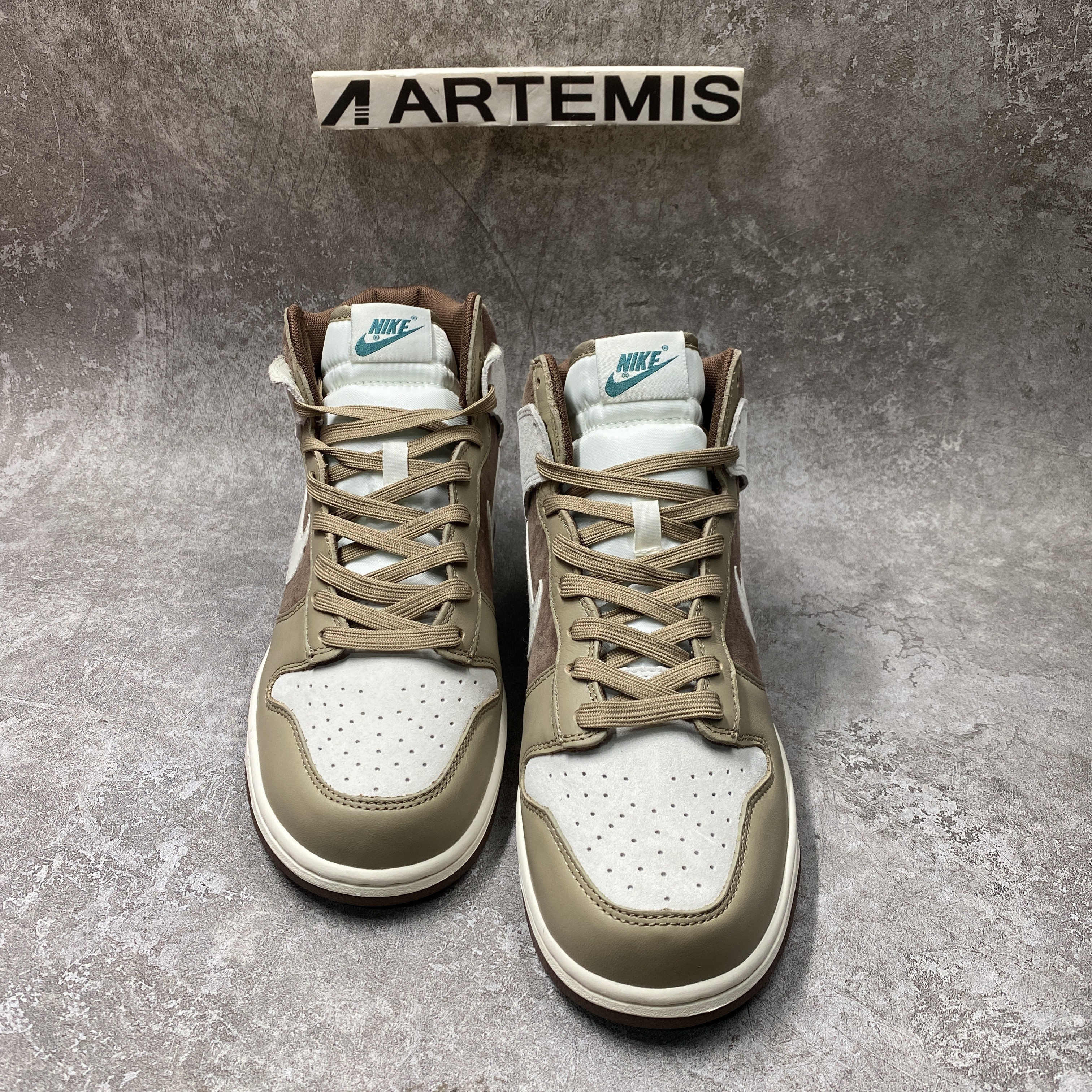 Nike Dunk High Light Chocolate