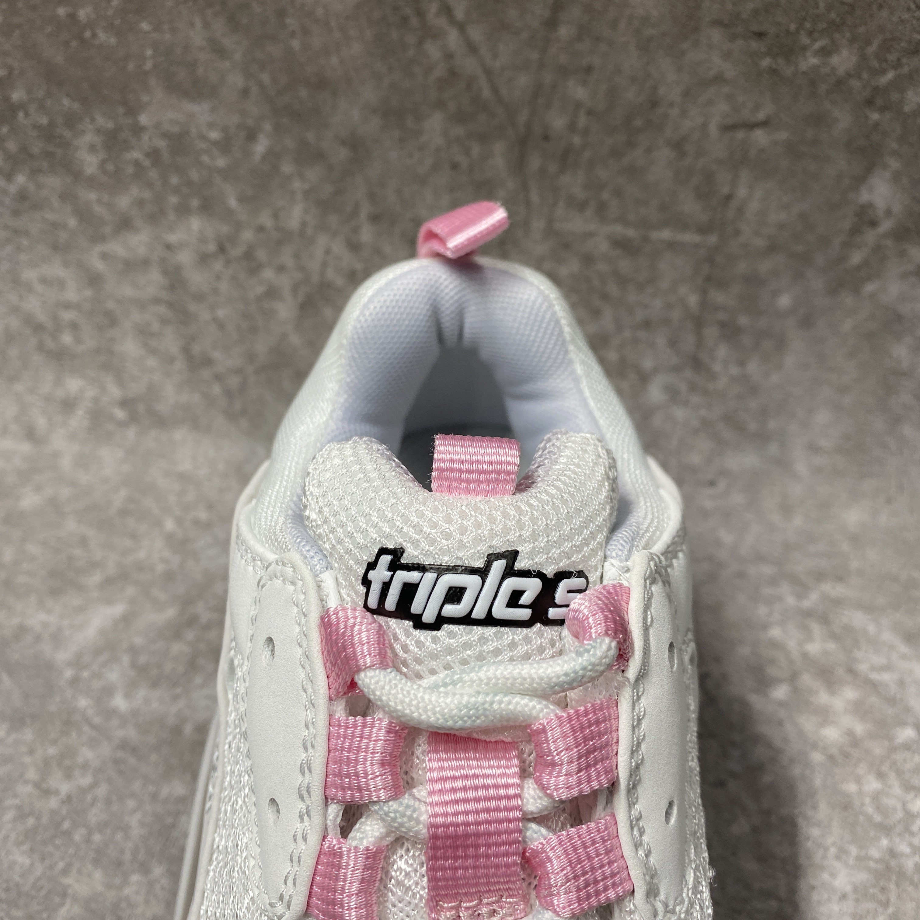 Balenciga Triple S Sneaker White Multi