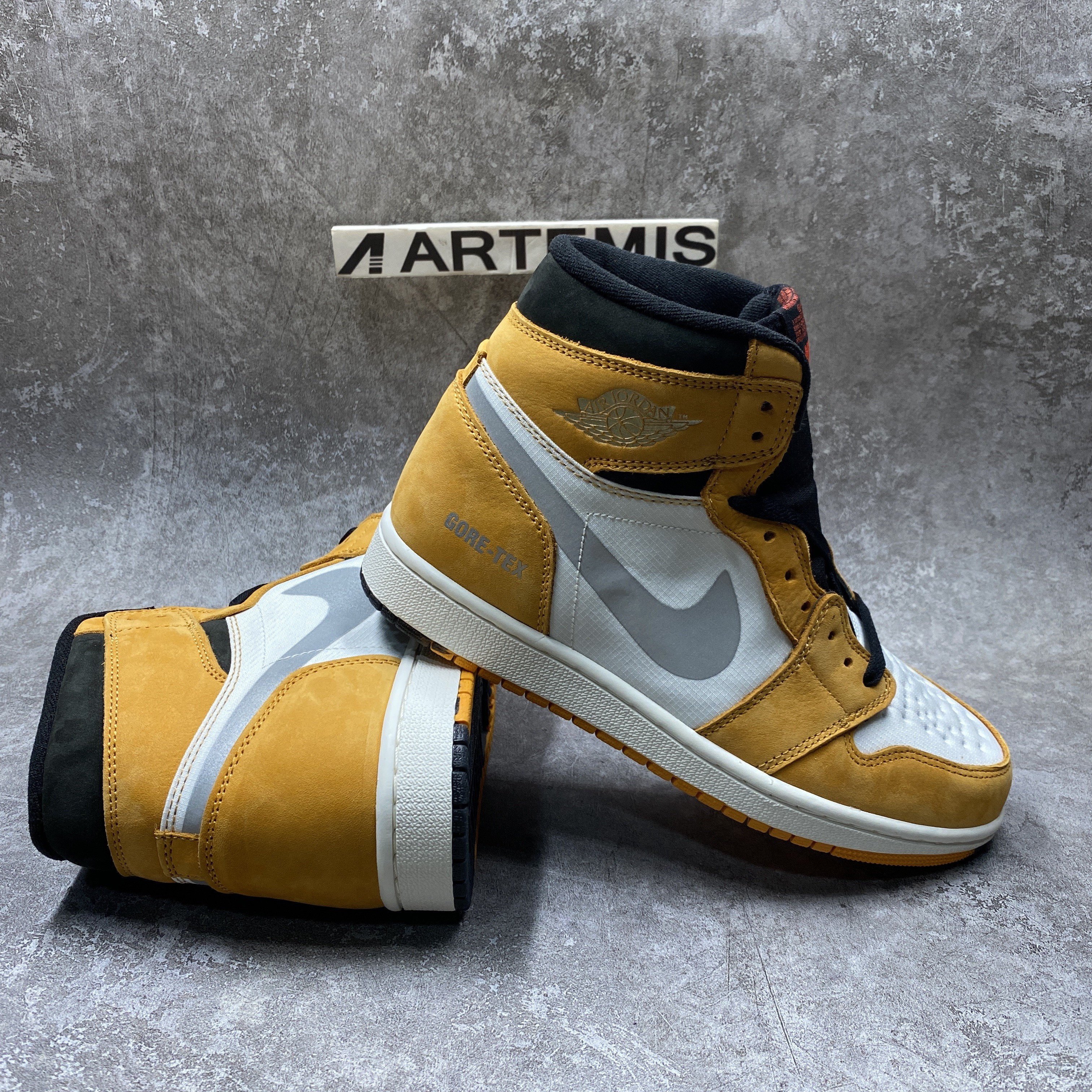 Air Jordan 1 High Element Gore-Tex Light Curry