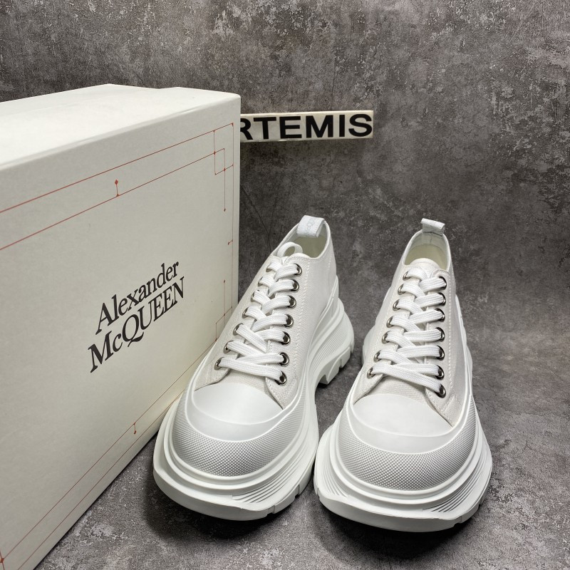 Alexander McQueen Tread Slick Low Lace Up White