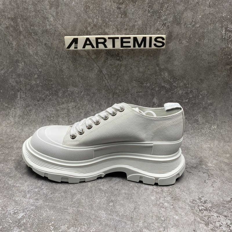 Alexander McQueen Tread Slick Low Lace Up White