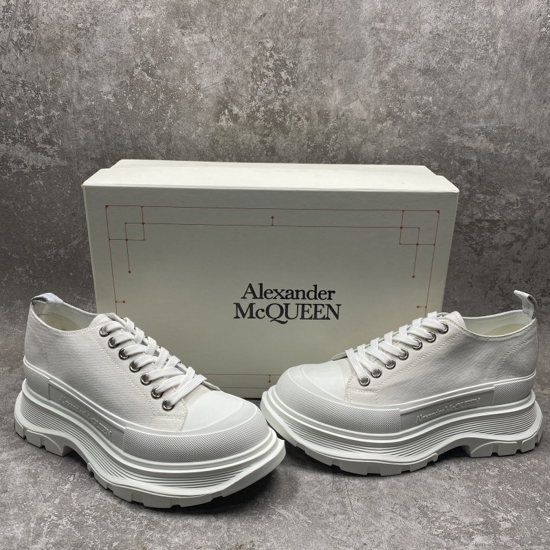 Alexander McQueen Tread Slick Low Lace Up White