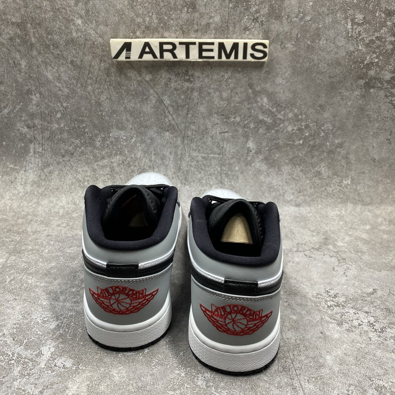 Air Jordan 1 Low Light Smoke Grey