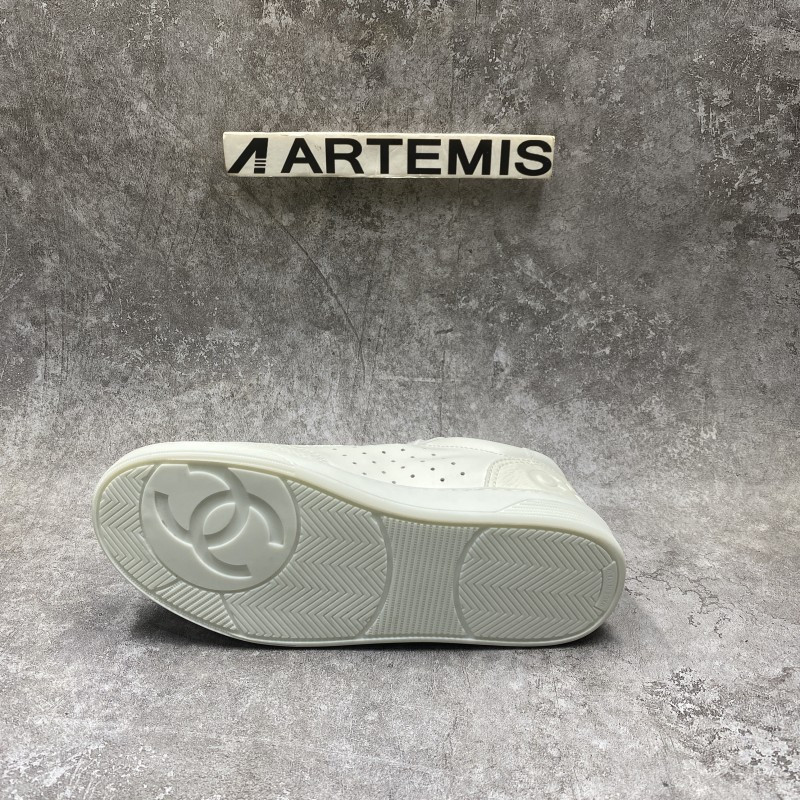 Chanel 22P Trainer White