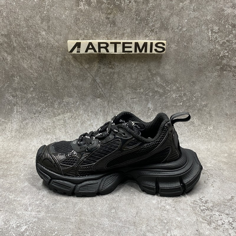 Balenciga 3XL Sneakers in Black