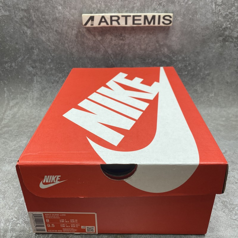 Nike Dunk Low Chicago Split