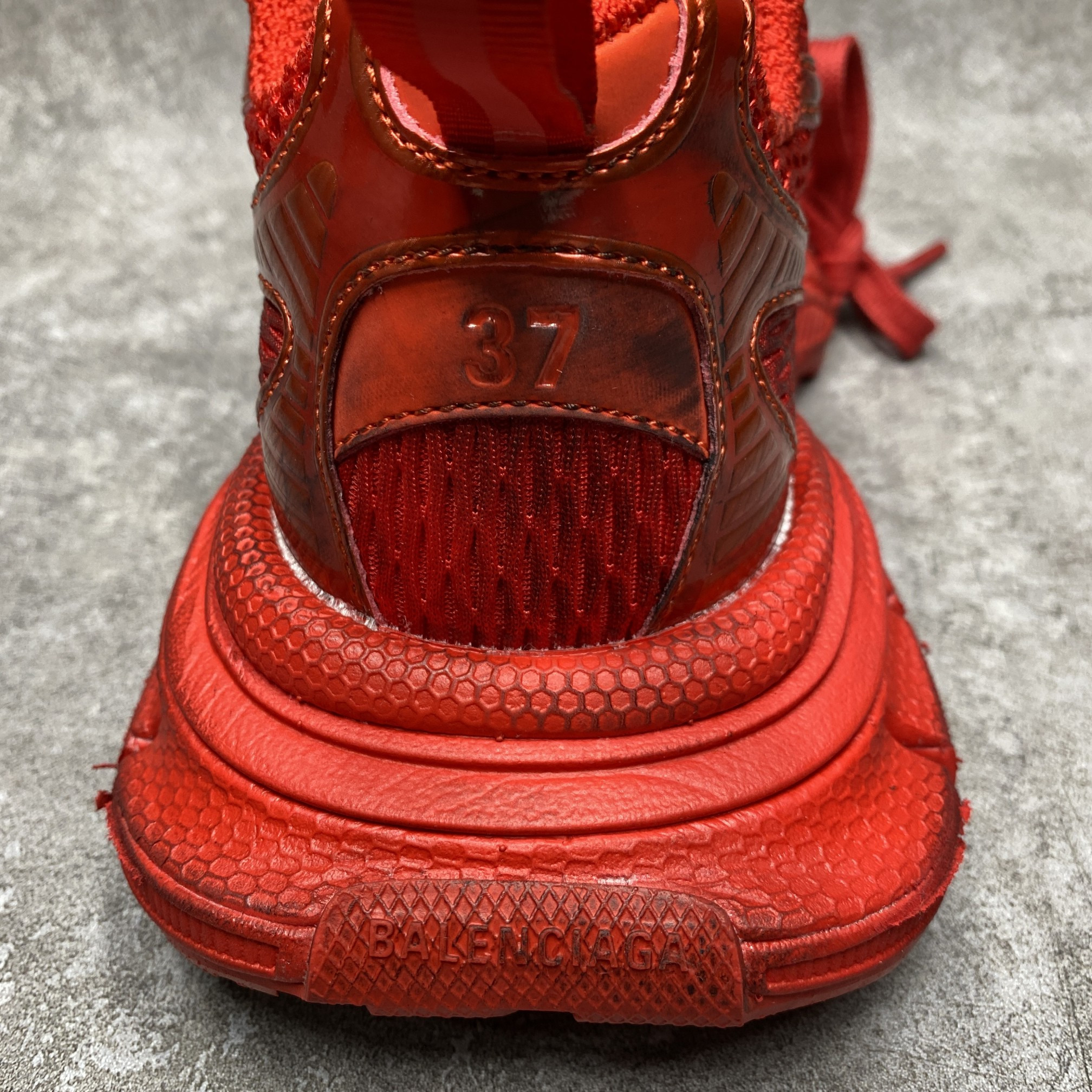 Balenciga 3XL Sneaker in Red