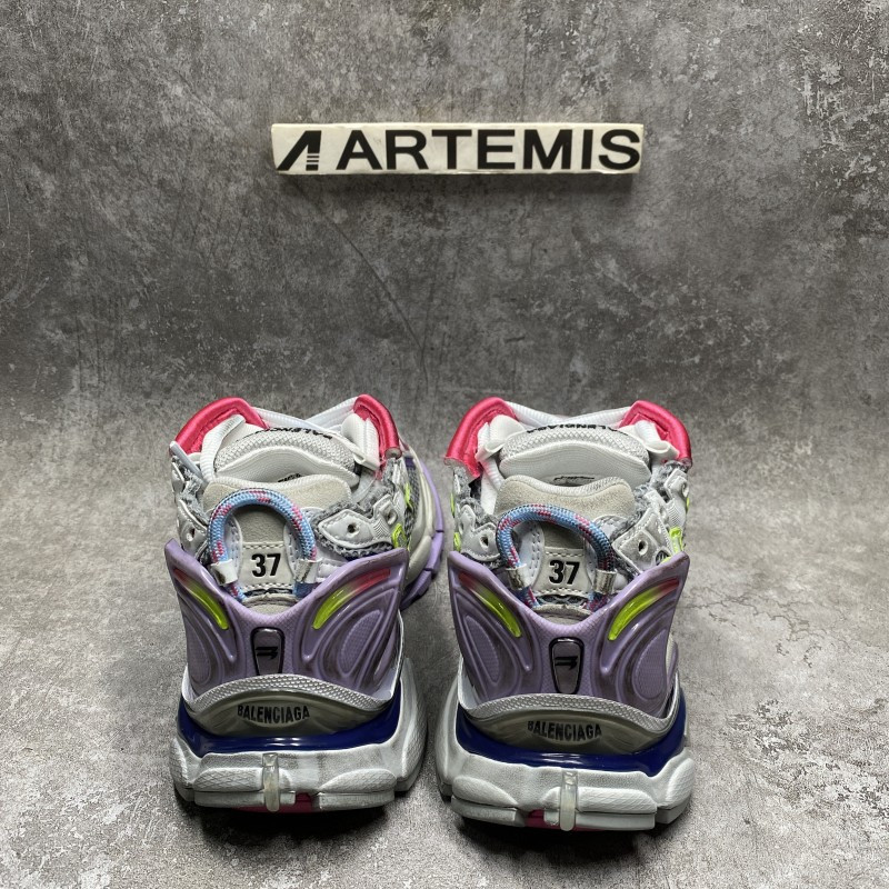 Balenciaga Wmns Runner Sneaker rainbow
