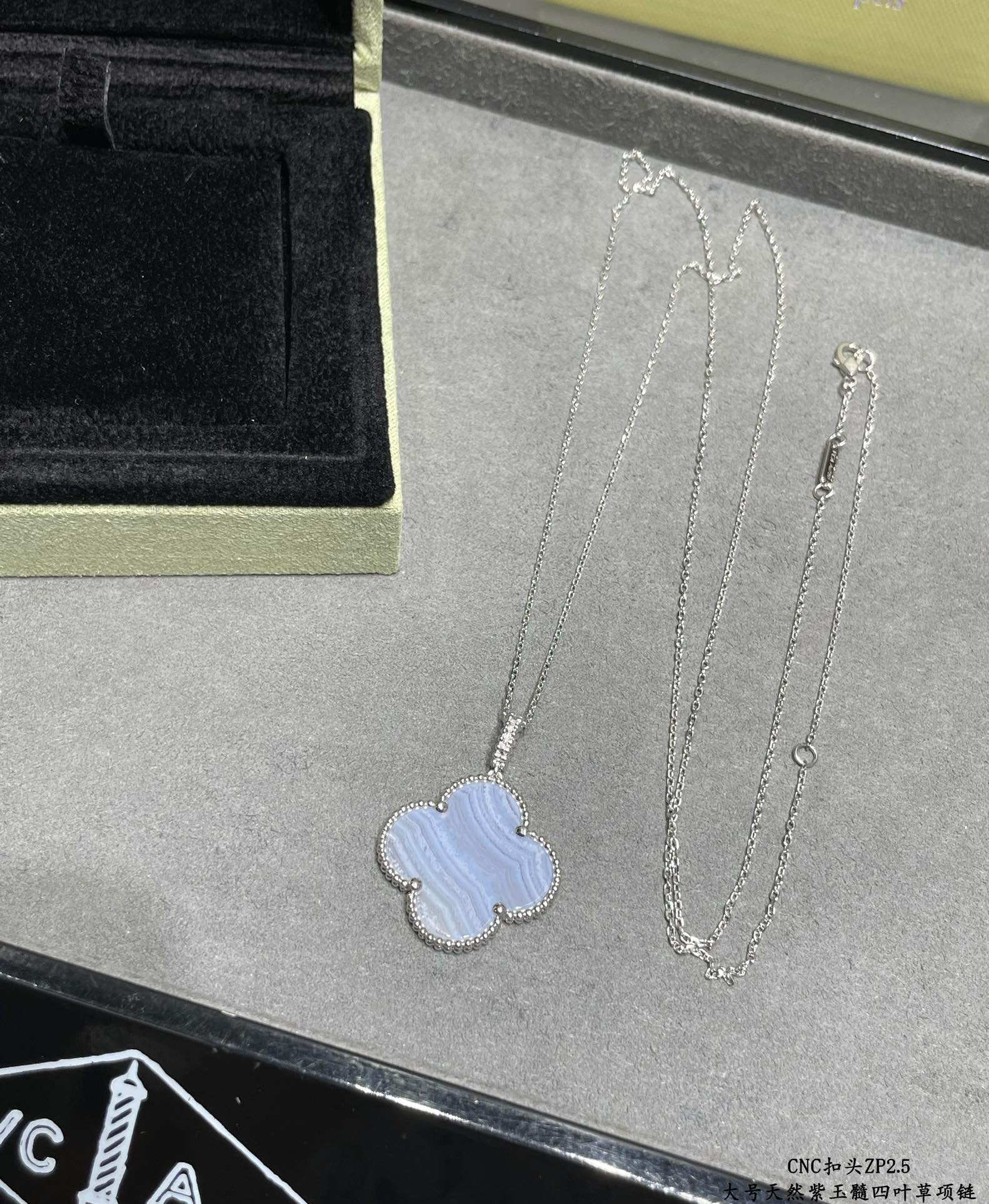 Van Cleef & Arpels Large Four Leaf Clover Necklace Diameter approx 2.5cm,Chain length approx 80cm