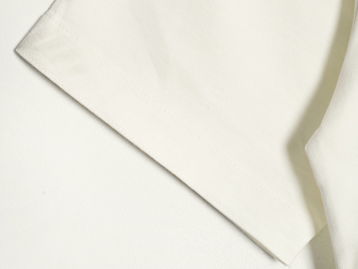 BOTTEGA VENETA BV 25SS Short-sleeved T-shirt