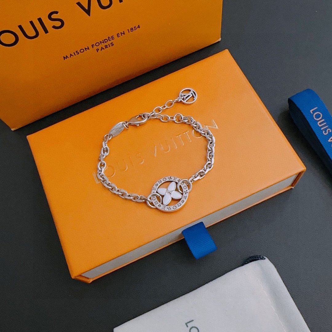 Louis Vuitton Bracelet
