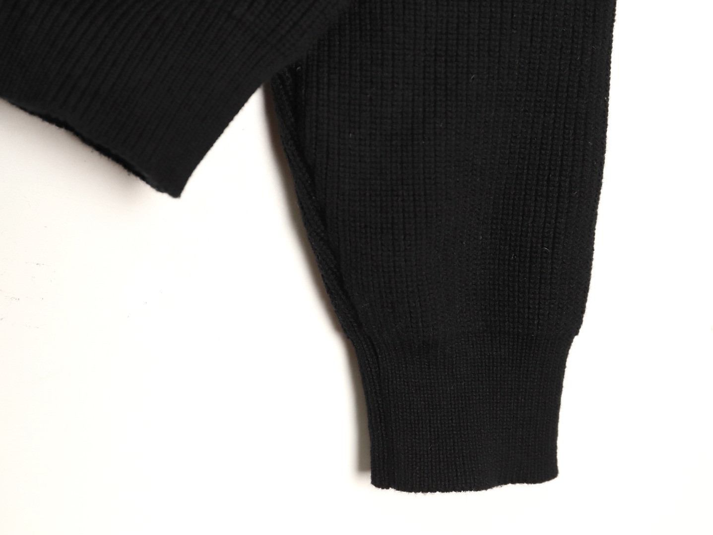 Louis Vuitton LV Cardigan Sweaters