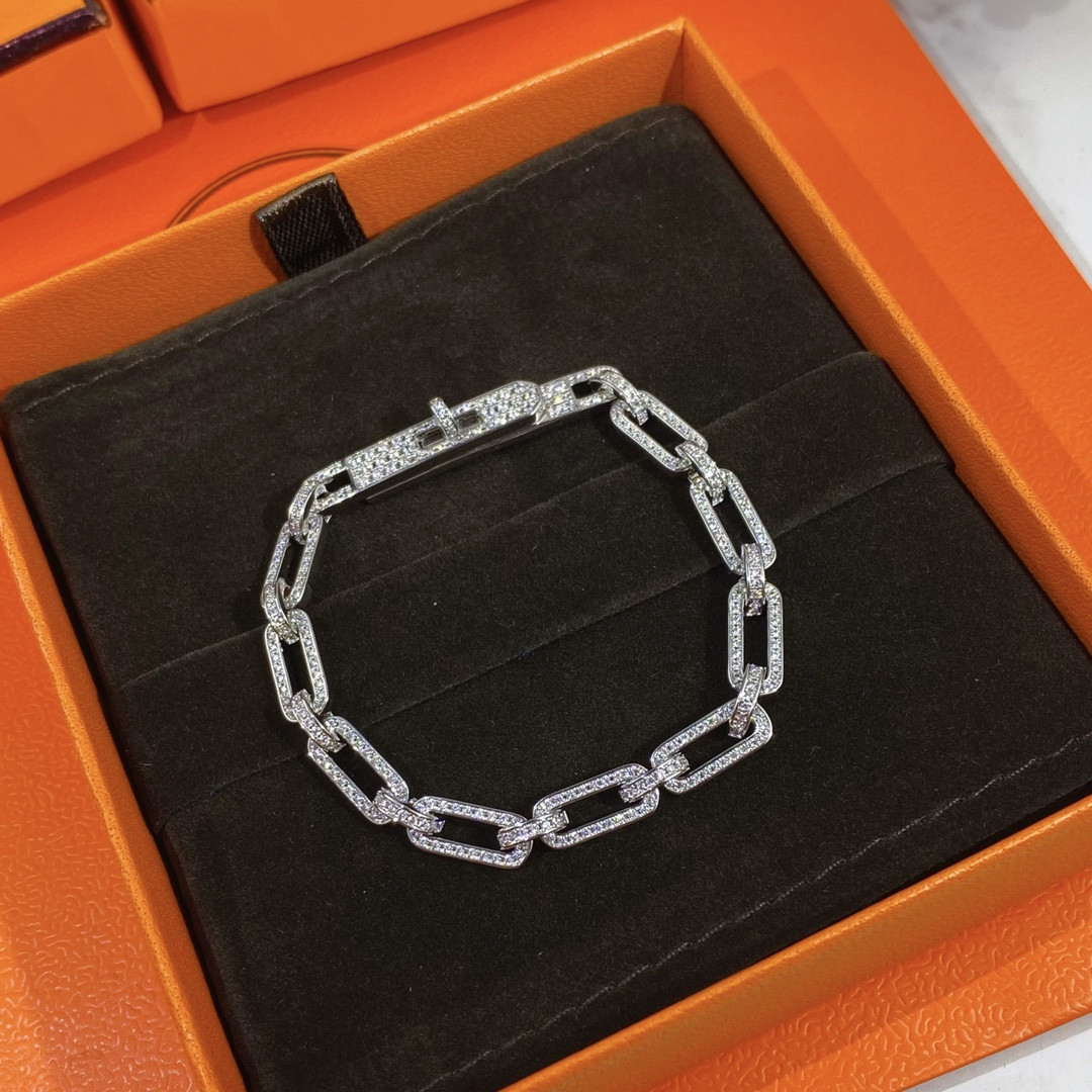 Hermès Fully Diamond-Encrusted Kelly Bracelet