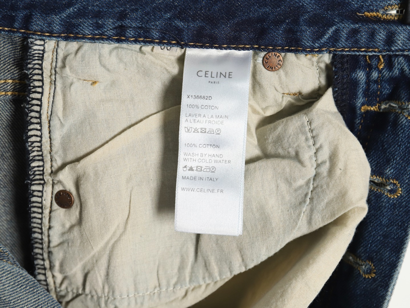 CELINE Jeans