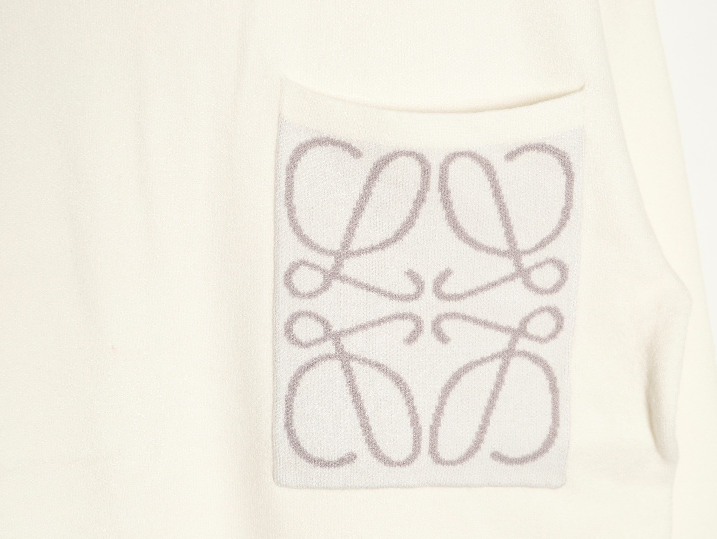 LOEWE 23ss Anagram Knitting Sweaters