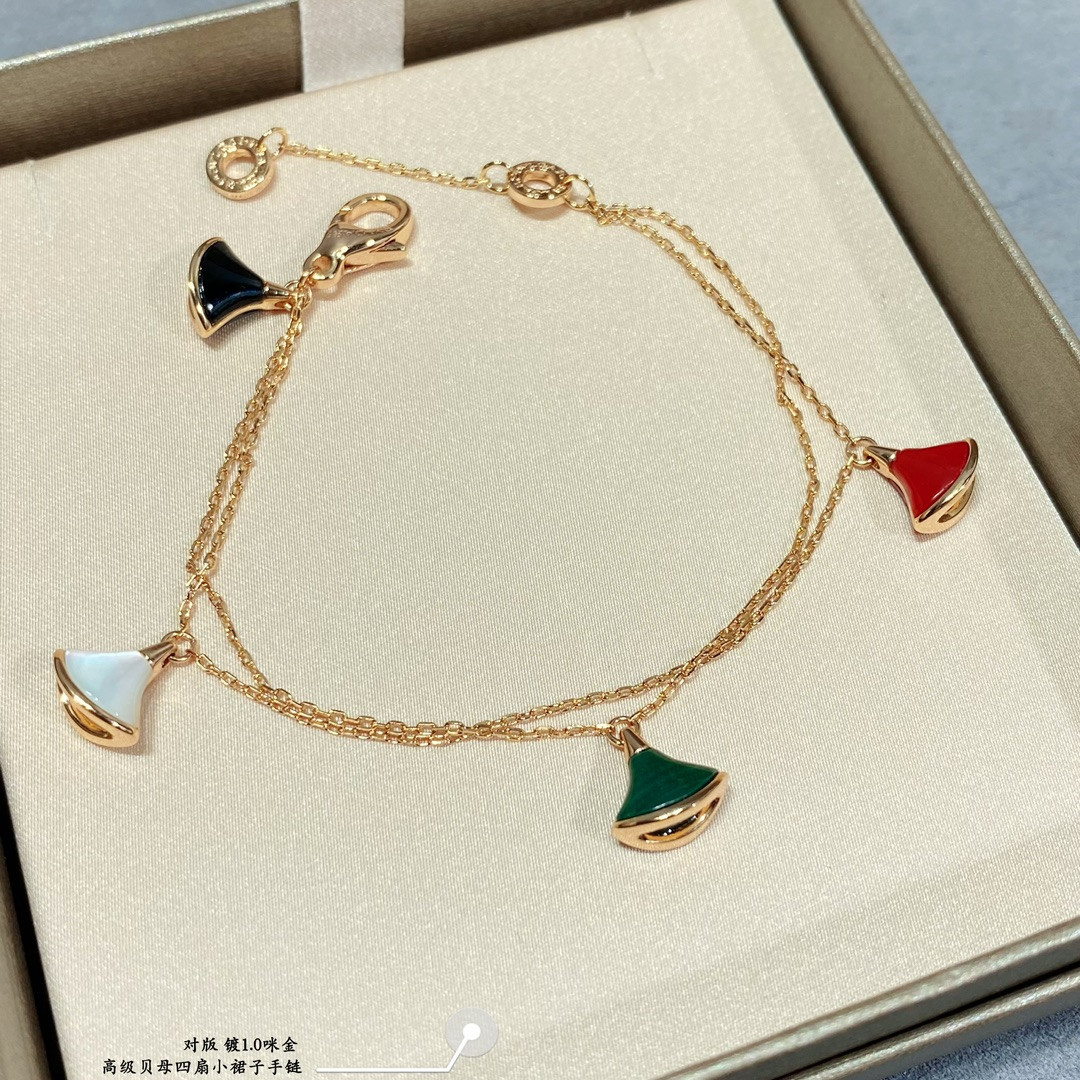 Bvlgari Four mini skirts Bracelet