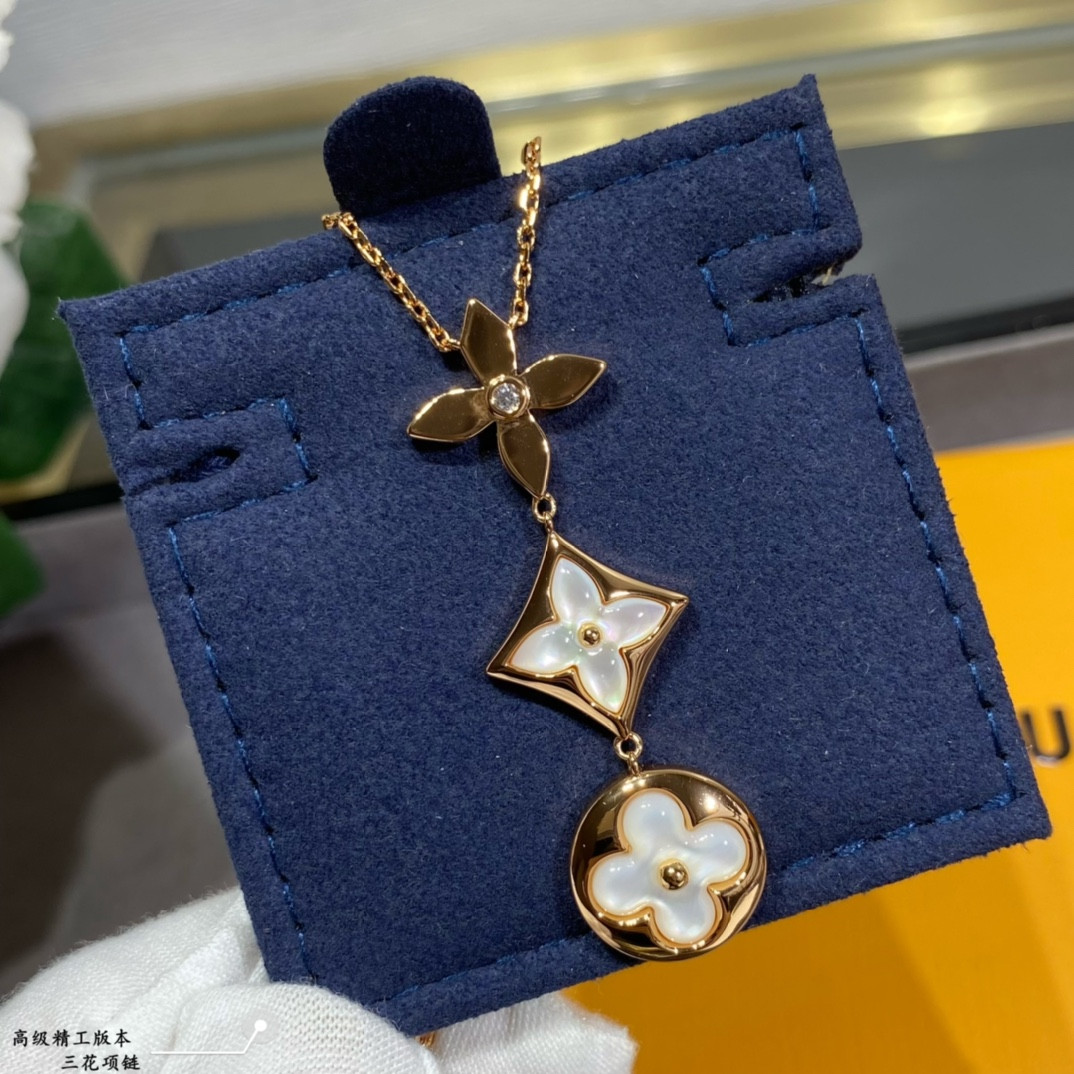 Louis Vuitton Three-Flower Necklace Rose Gold
