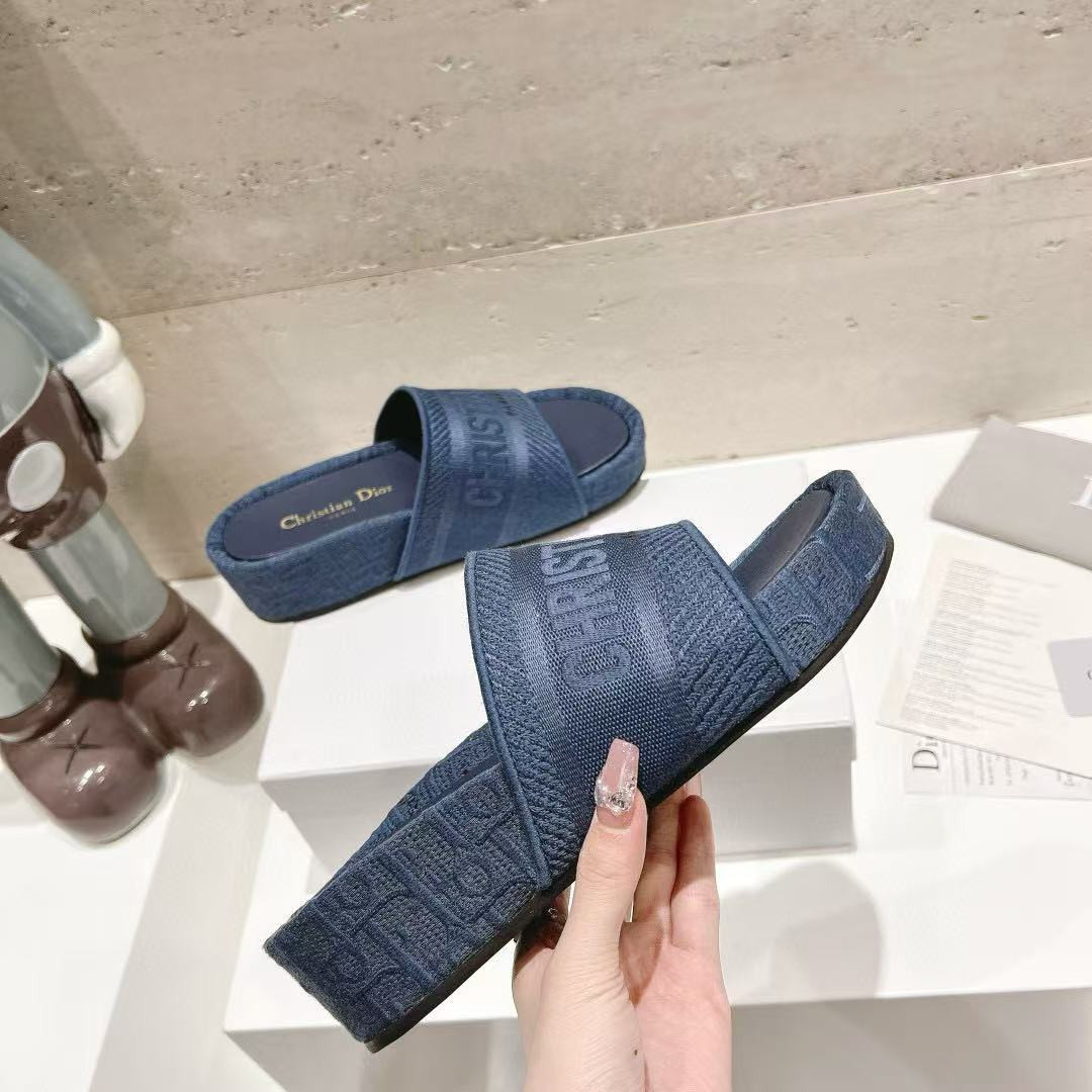 UA Dior Sandal