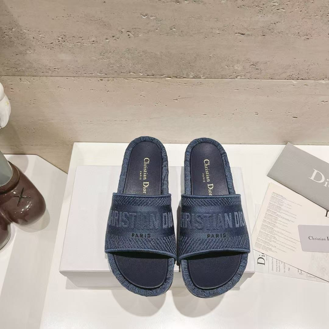 UA Dior Sandal