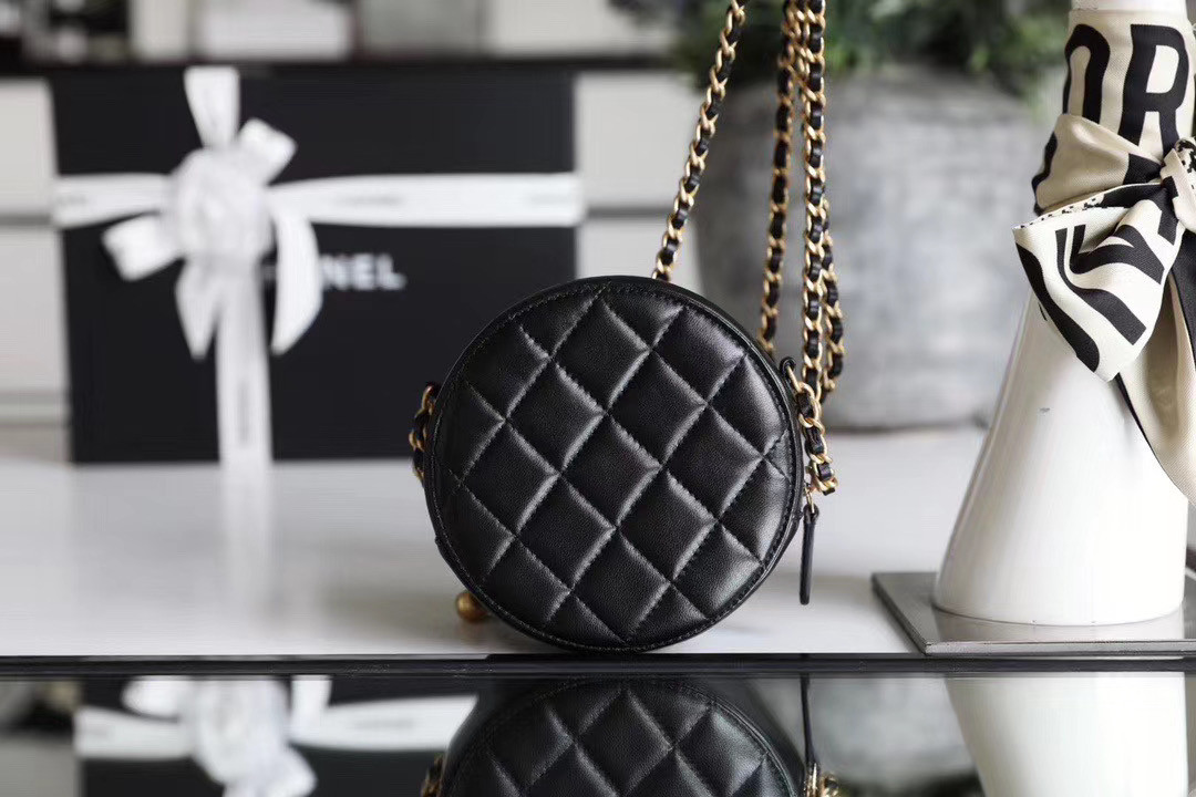 Chanel bunny crossbody bag