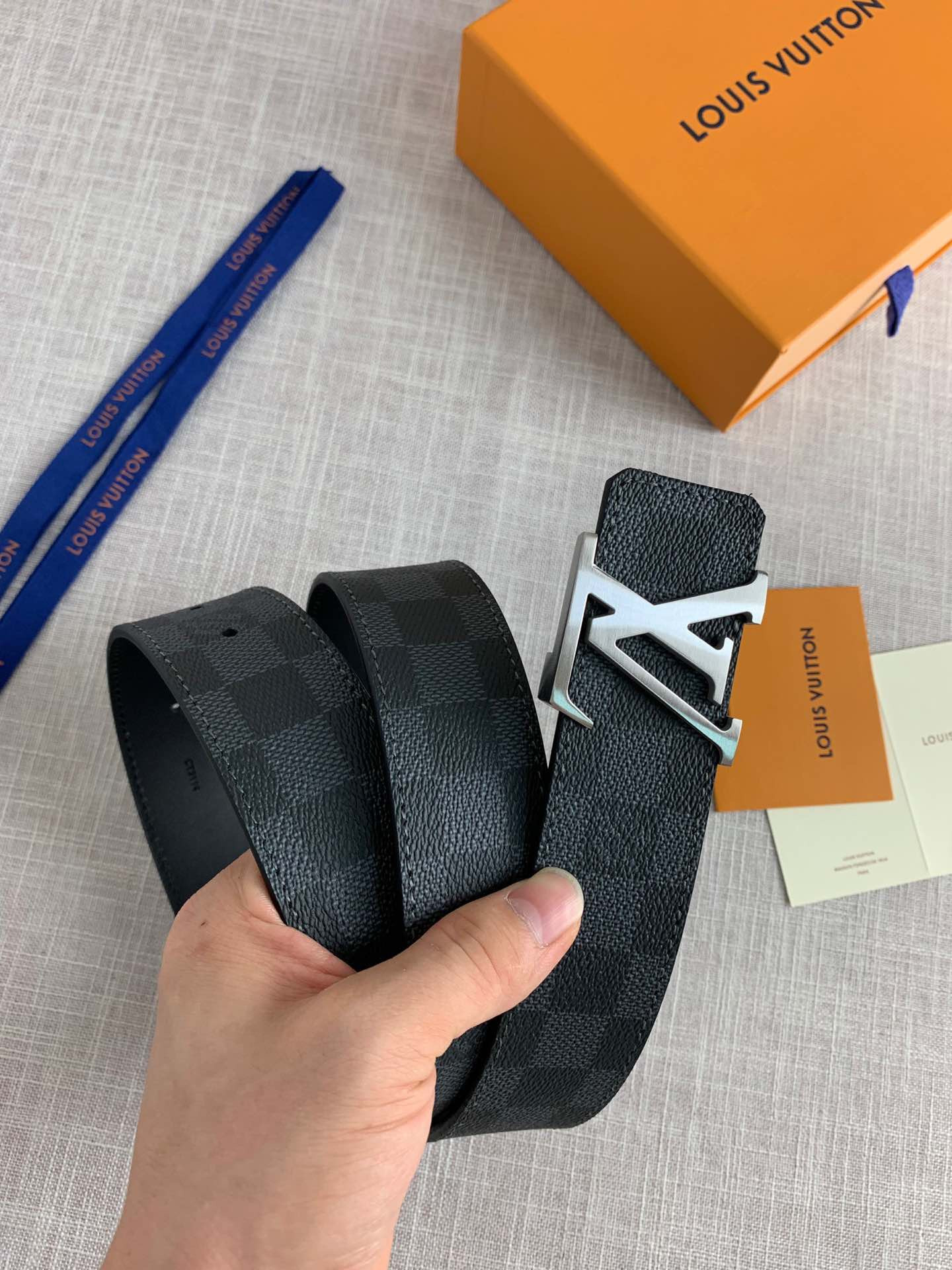 LV LOUIS VUITTON 40MM BELT