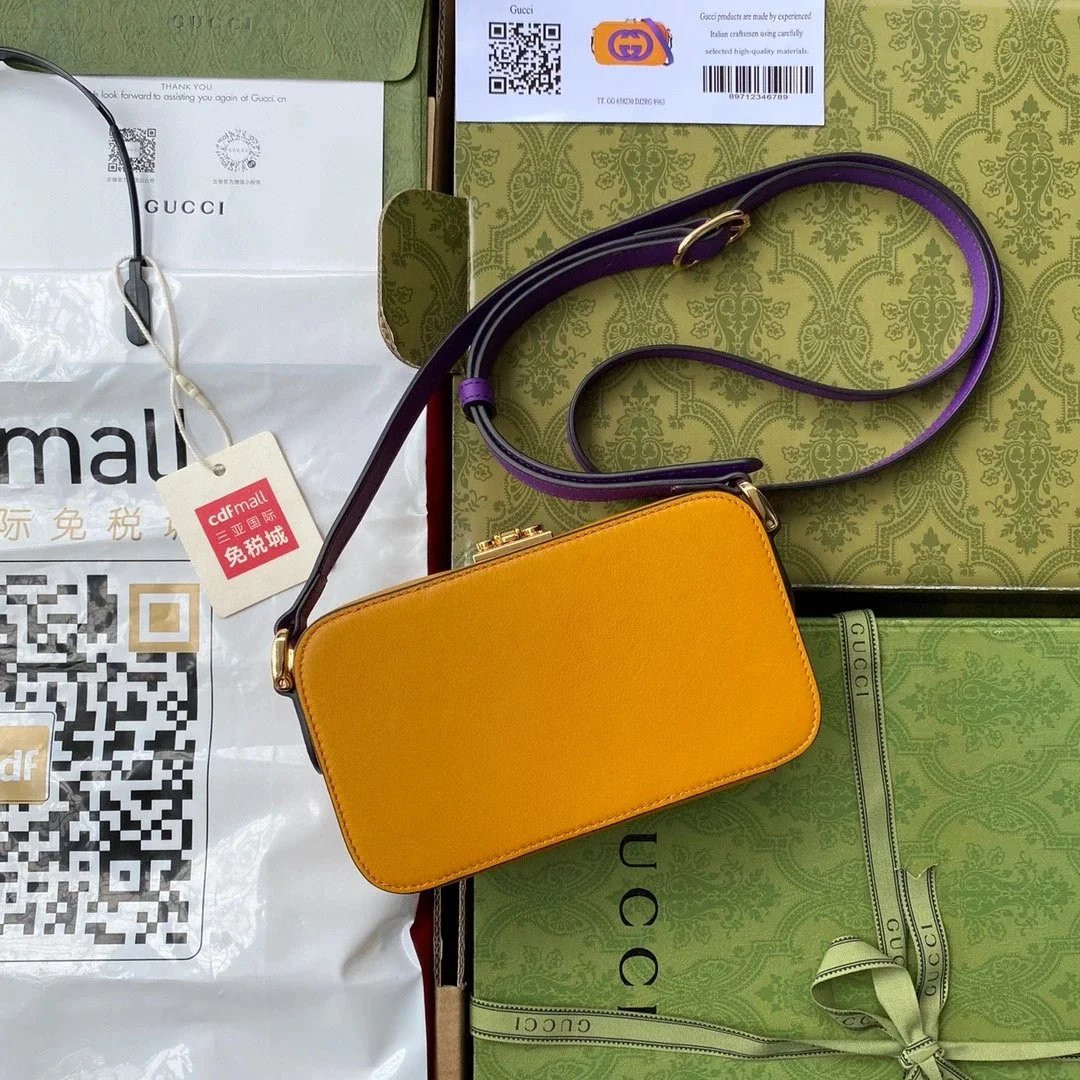 Gucci Interlocking G mini bag