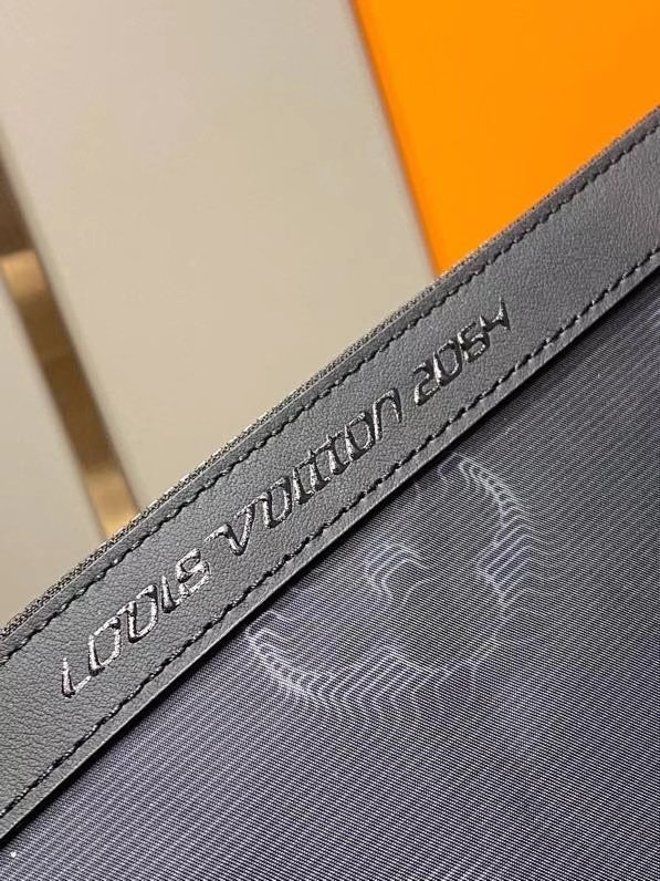 LV LOUIS VUITTON 2054 REVERSIBLE POUCH M80142