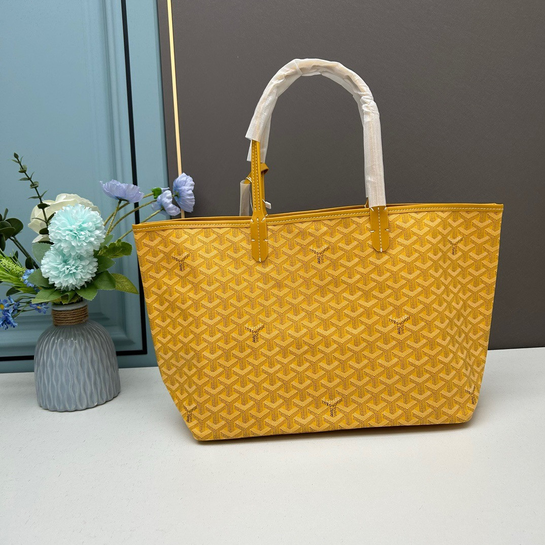 Goyard Small Saint Louis Bag 28 cm x 15 cm x 34 cm