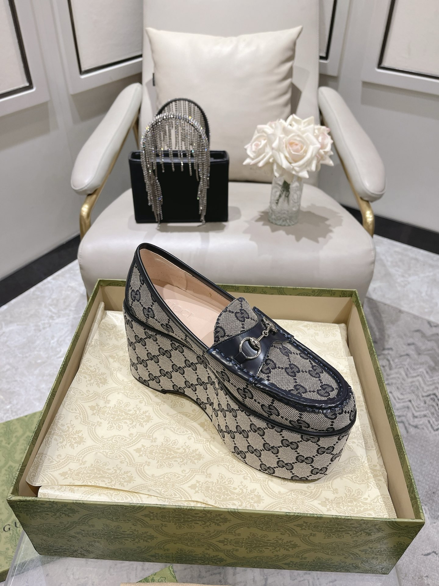 GUCCI HORSEBIT PLATFORM LOAFER