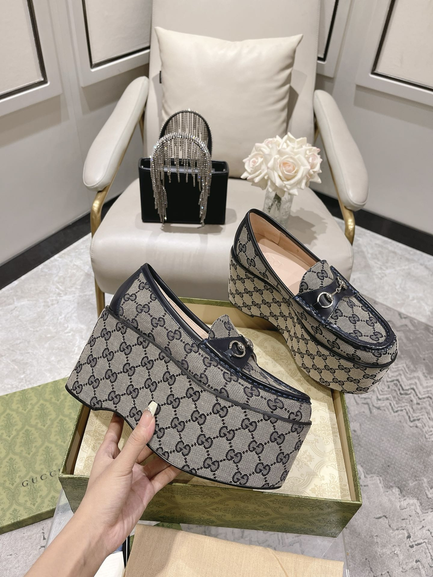 GUCCI HORSEBIT PLATFORM LOAFER