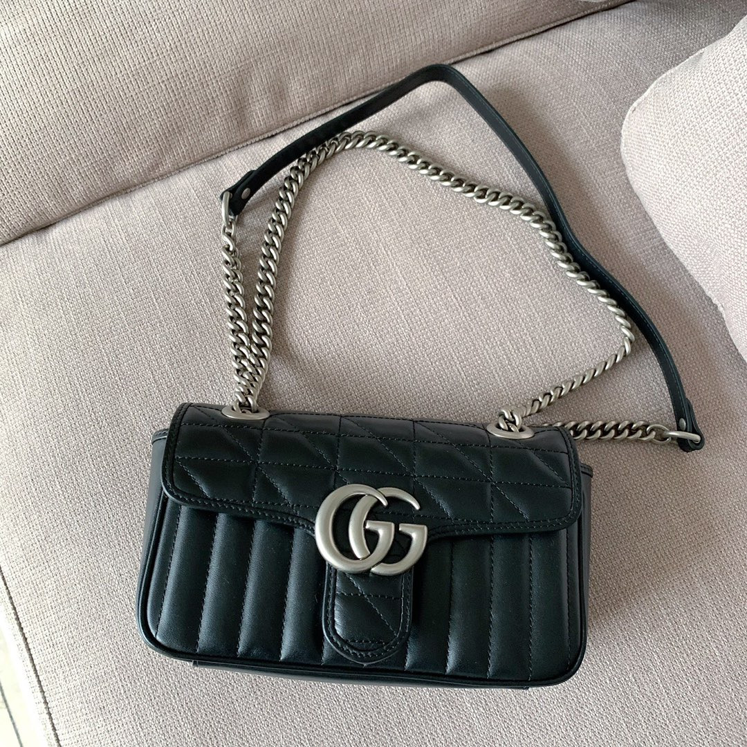 GUCCI GG Marmont mini shoulder bag 22cm