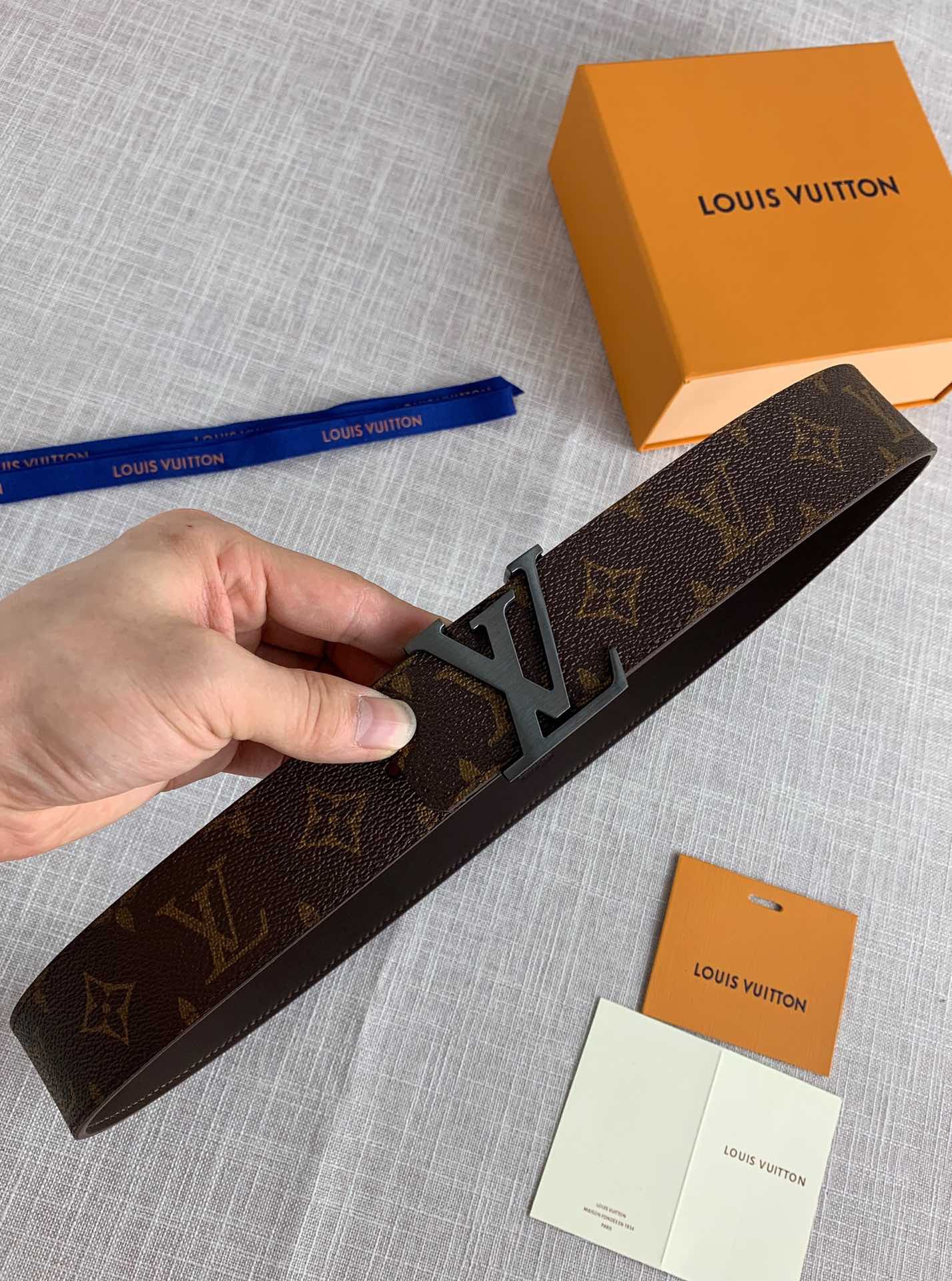 LV LOUIS VUITTON 40MM BELT