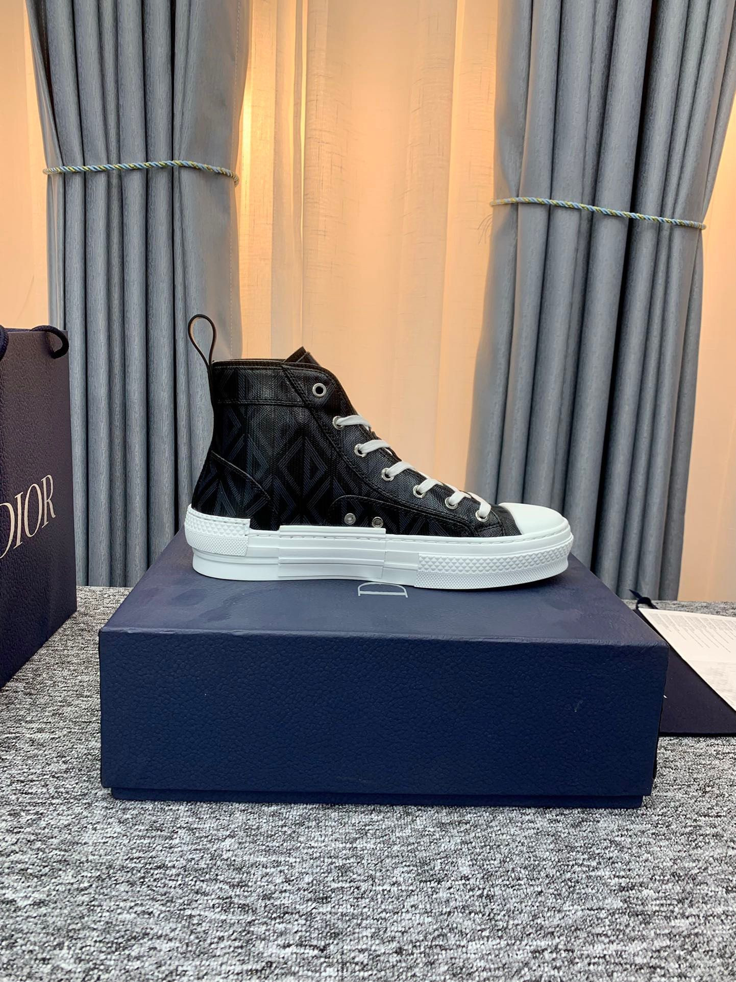 Dior B23 High Top Black CD Diamond