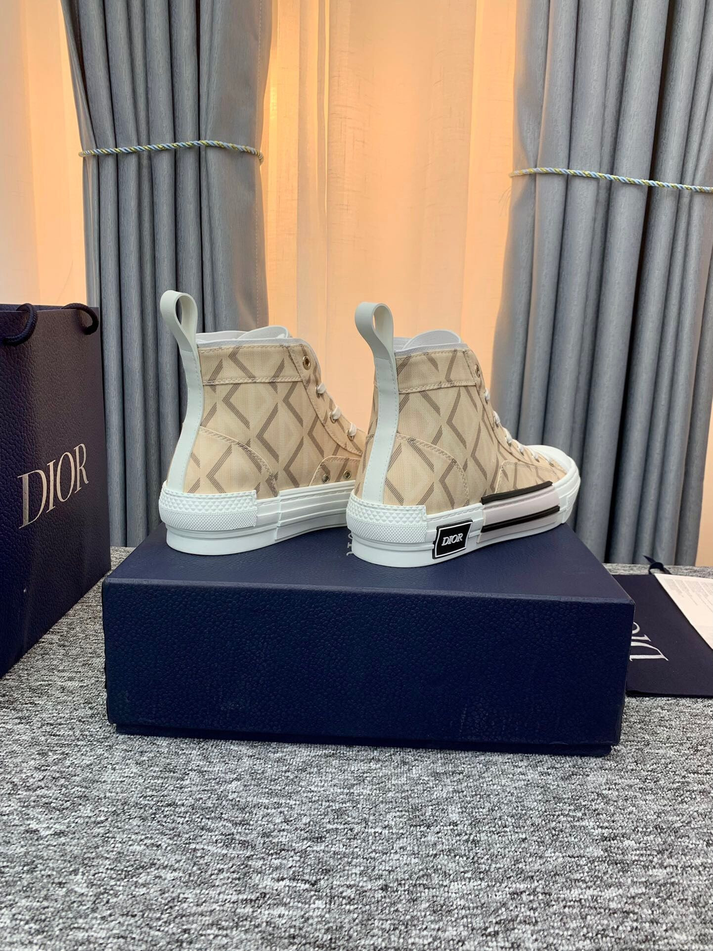 Dior B23 High Top Natural CD Diamond